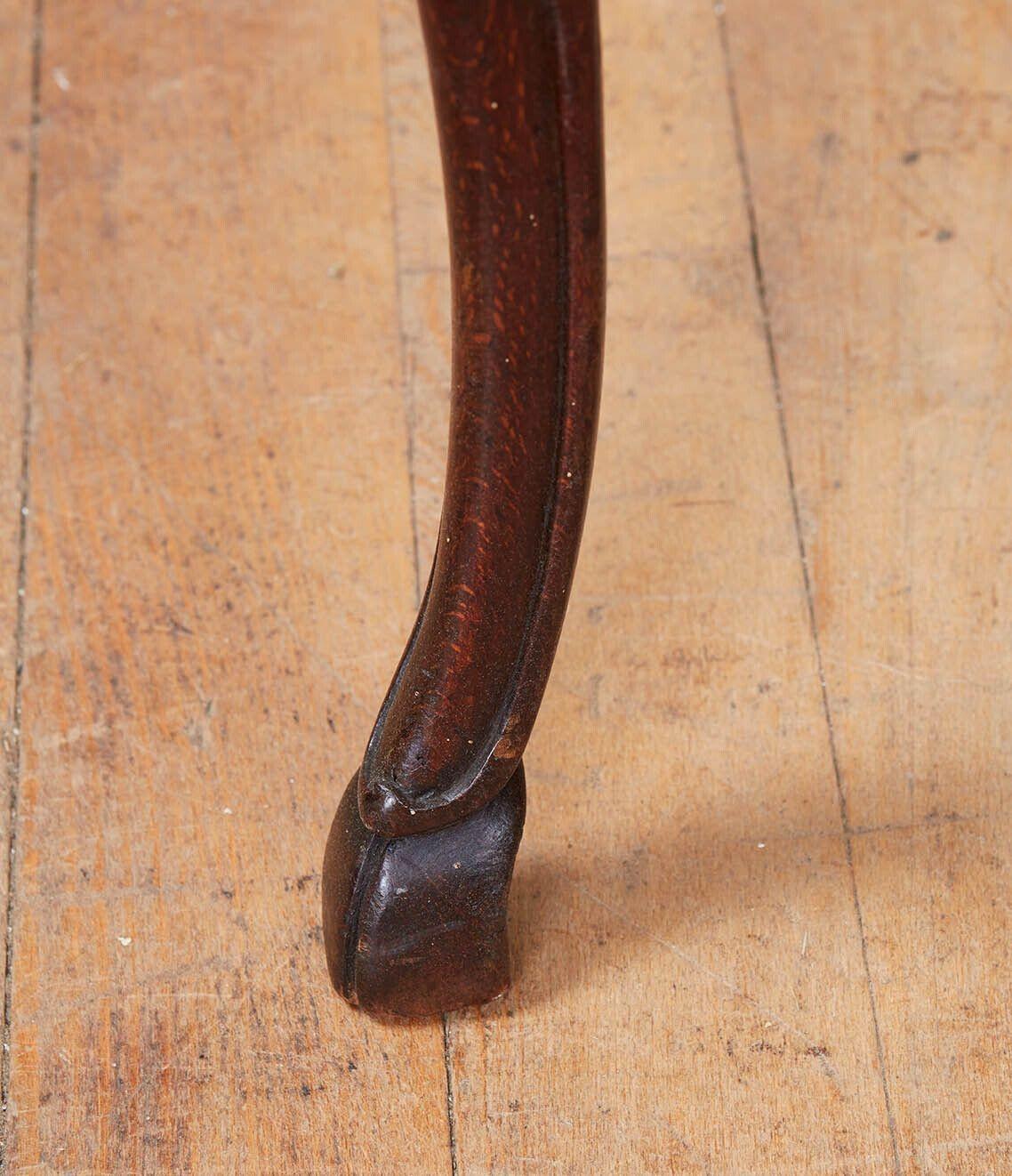 Table à pied en sabot Louis XV en vente 2