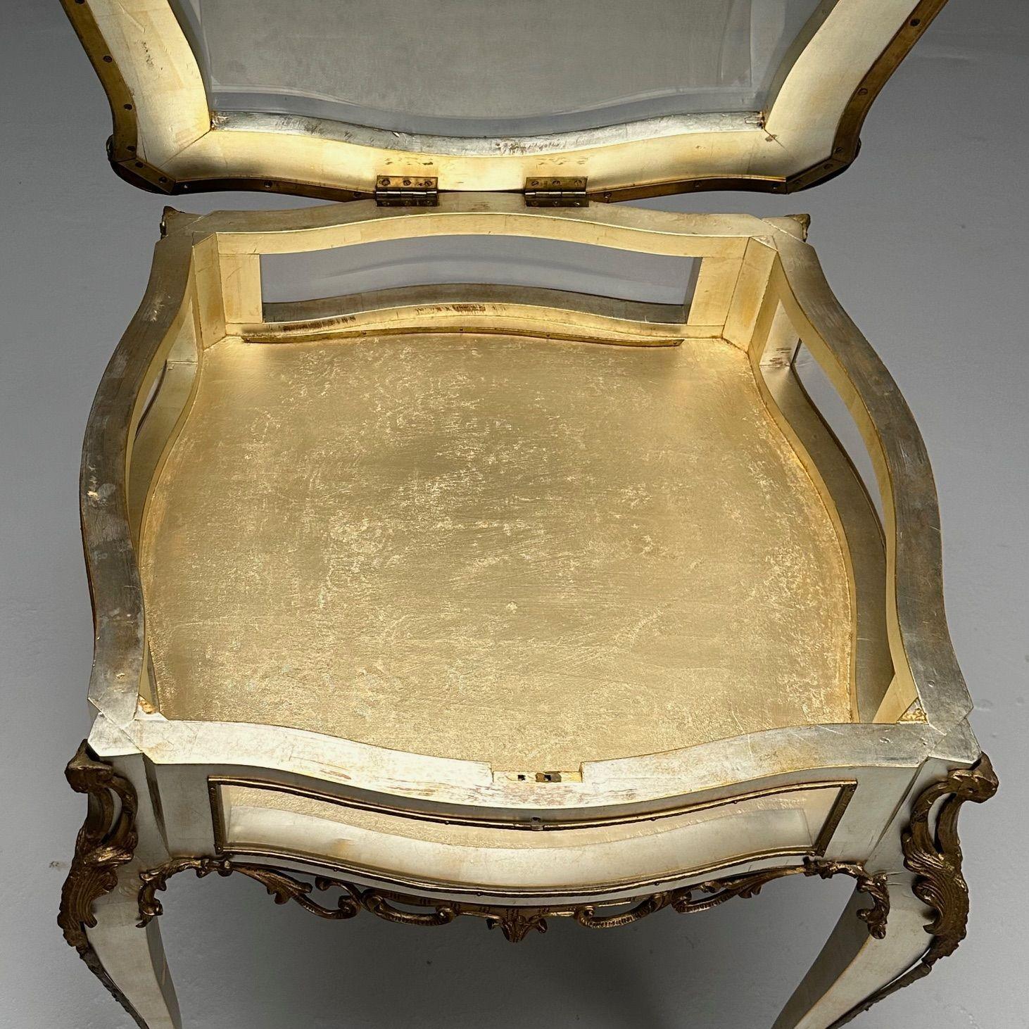 Louis XV, Jewelry Showcase, Vitrine Table, Walnut, Bronze, Gilt, 1920s For Sale 5