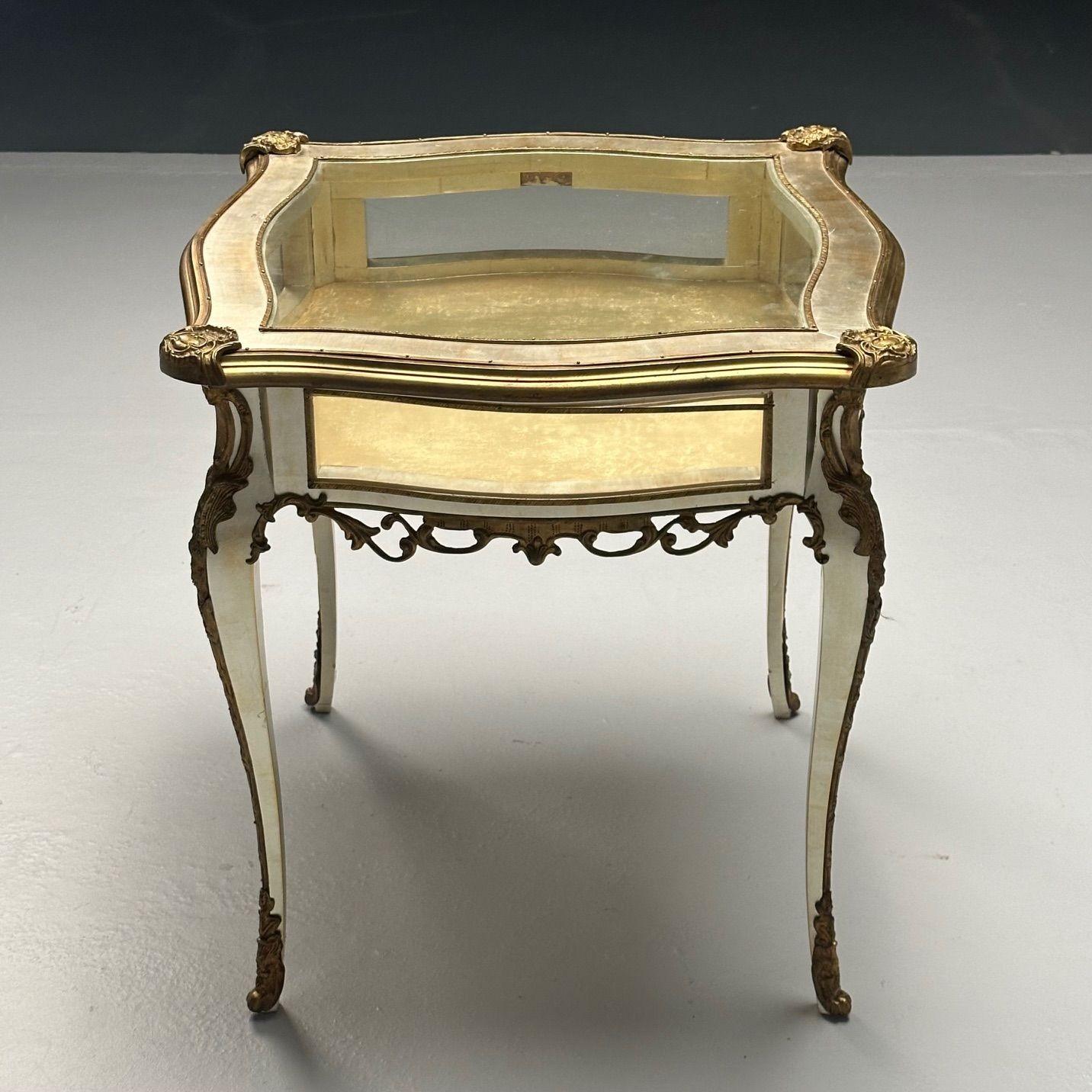 Louis XV, Jewelry Showcase, Vitrine Table, Walnut, Bronze, Gilt, 1920s For Sale 1