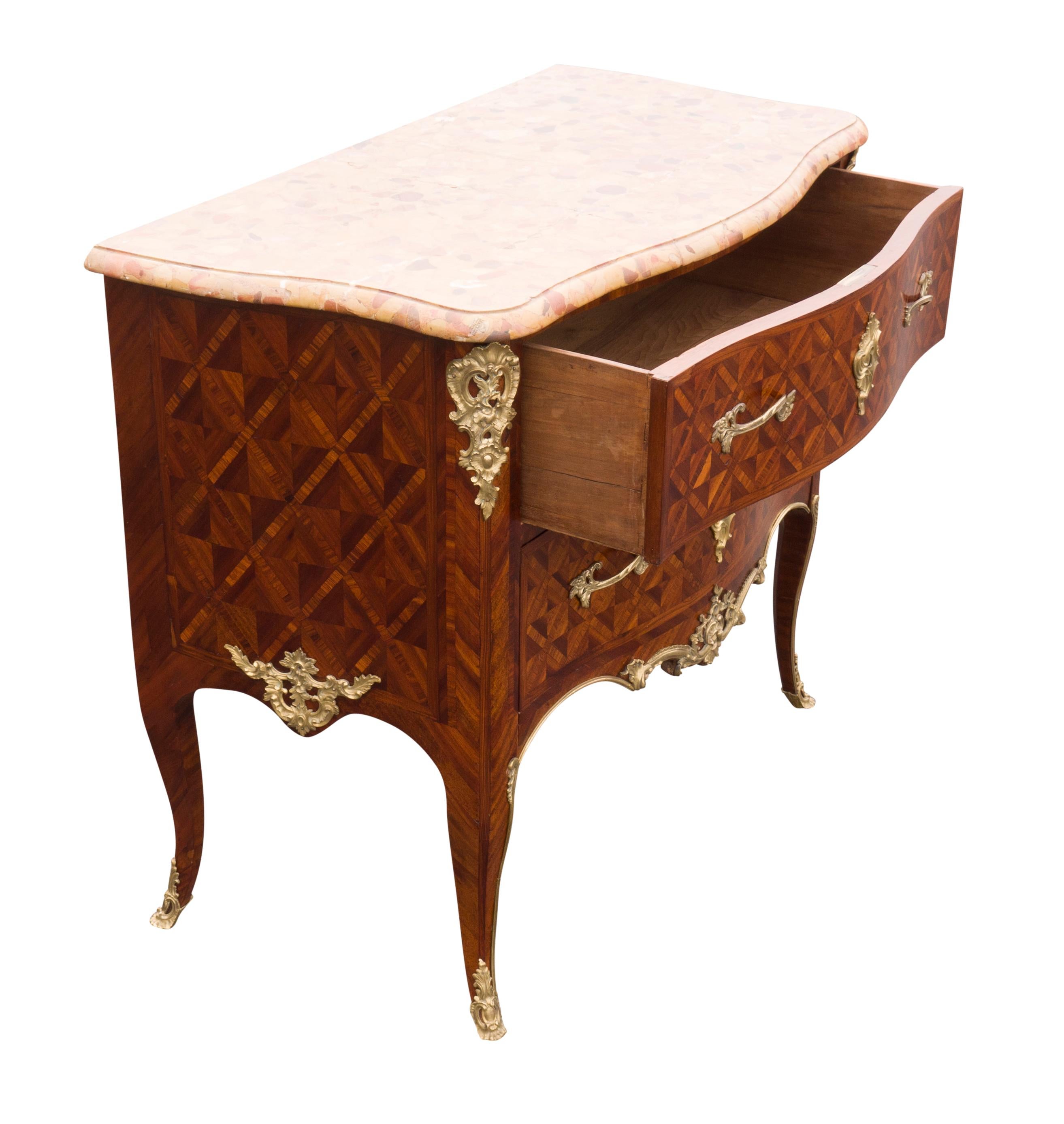 Louis XV Kingwood And Parquetry Commode For Sale 3