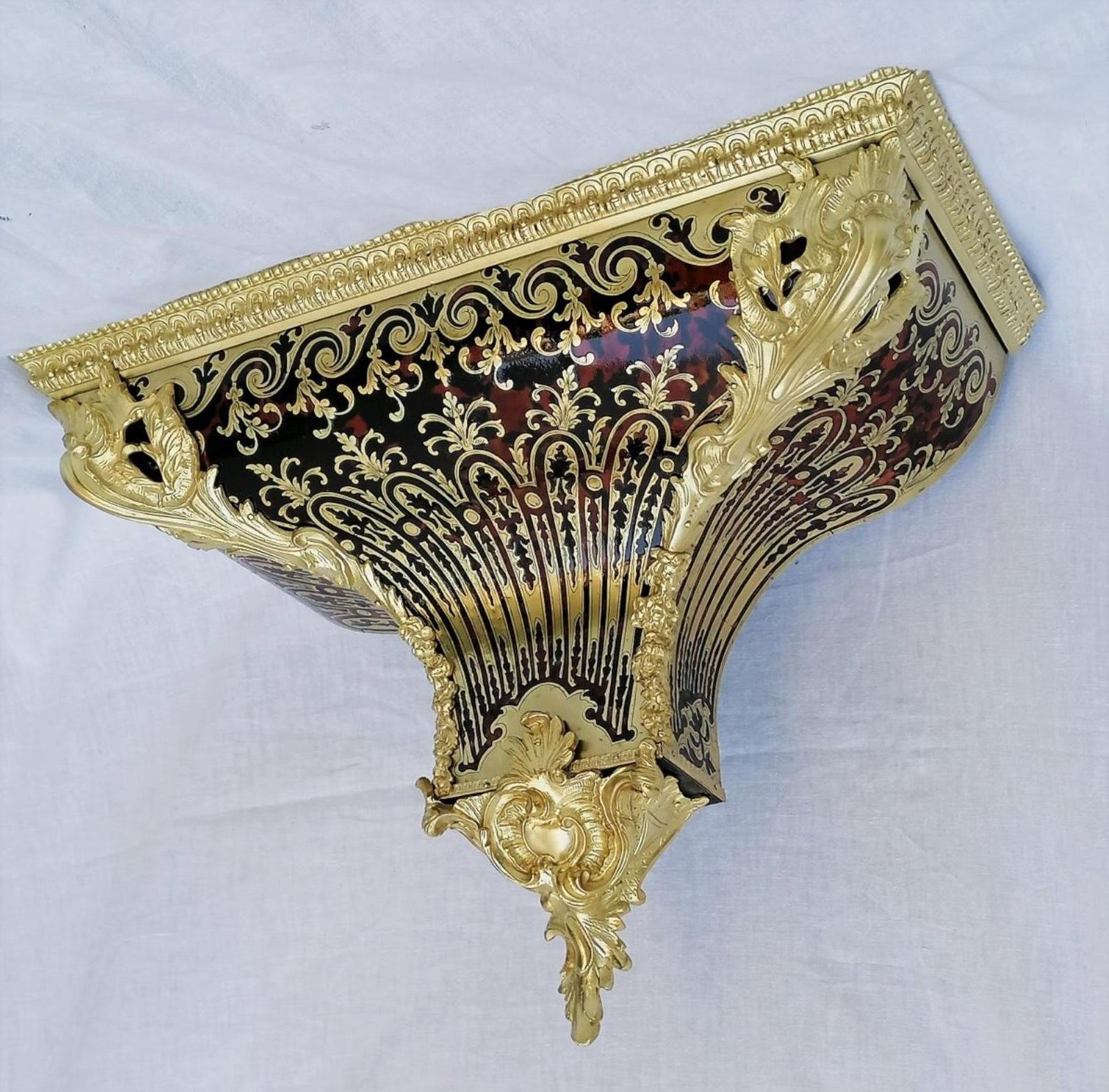 Louis XV Large Wall Console Shelf in Boulle Style Marquetry France, 18th Century In Good Condition In Paris, FR