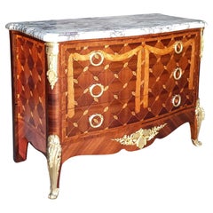 Antique Louis XV Louis XVI chest of drawers in marquetry