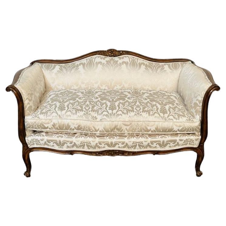 Geschnitztes Mahagoni-Sofa im Stil Louis XV., Canape/Sofa, geblümte Seidenpolsterung