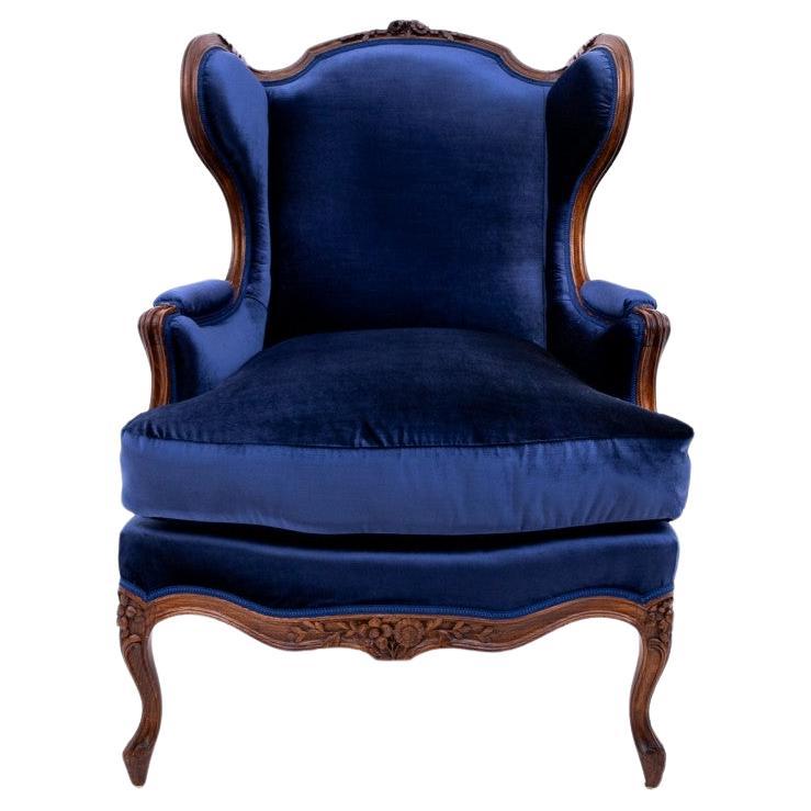 Louis XV Navy Blue Armchair, France, circa 1910. Restored. For Sale