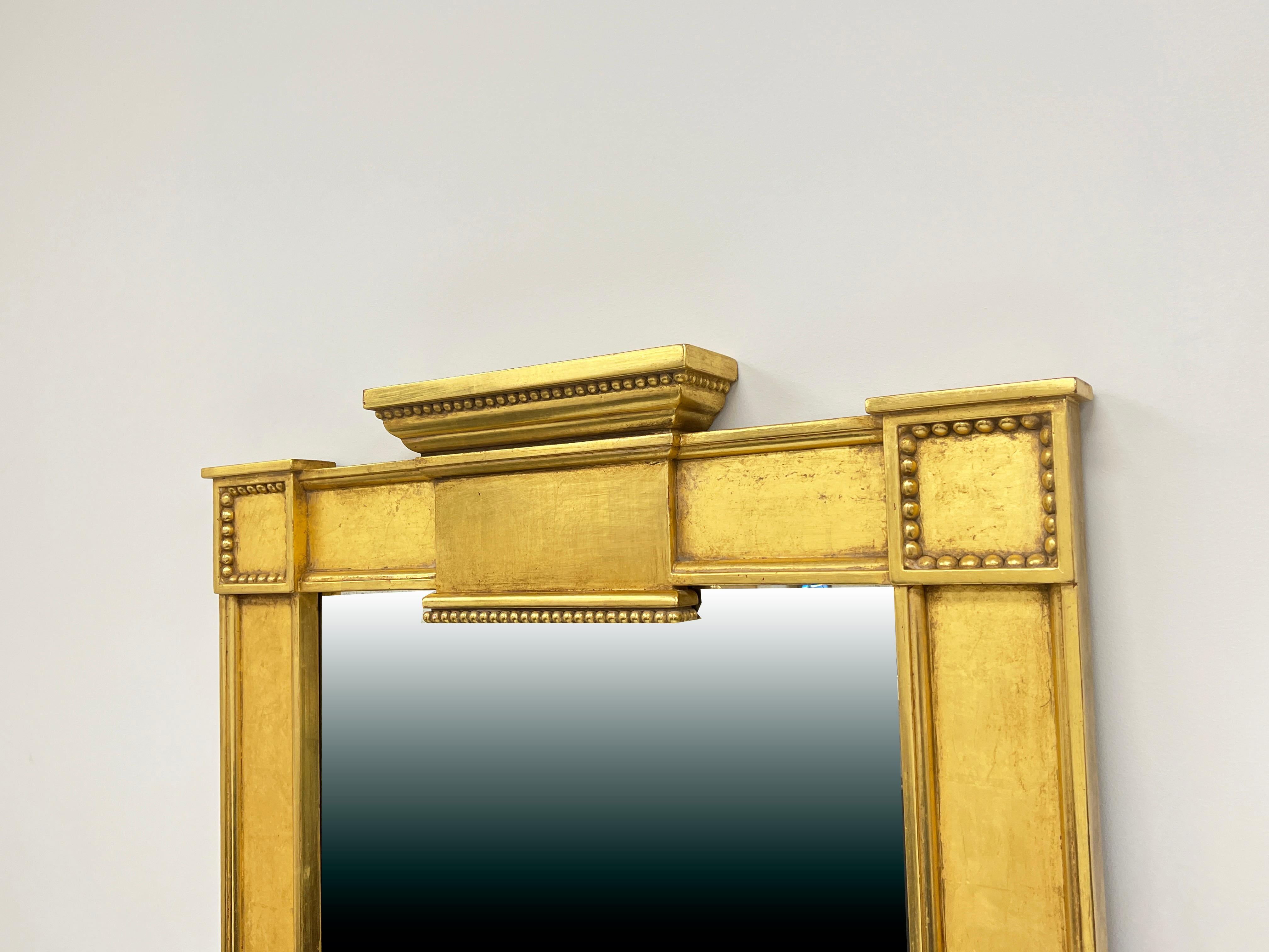 North American Louis XV Neoclassical Style Bespoke 22K Gilt Mirror By J. Robert Scott For Sale