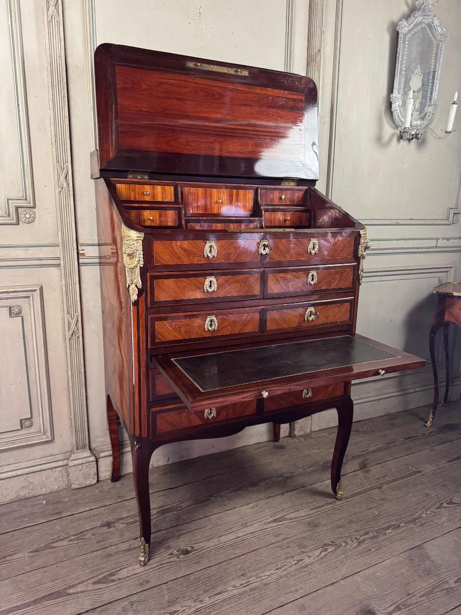 Gabinete notarial Luis XV en chapa de madera, estampado con Nicolas Petit Siglo XVIII en Bueno estado para la venta en Honnelles, WHT