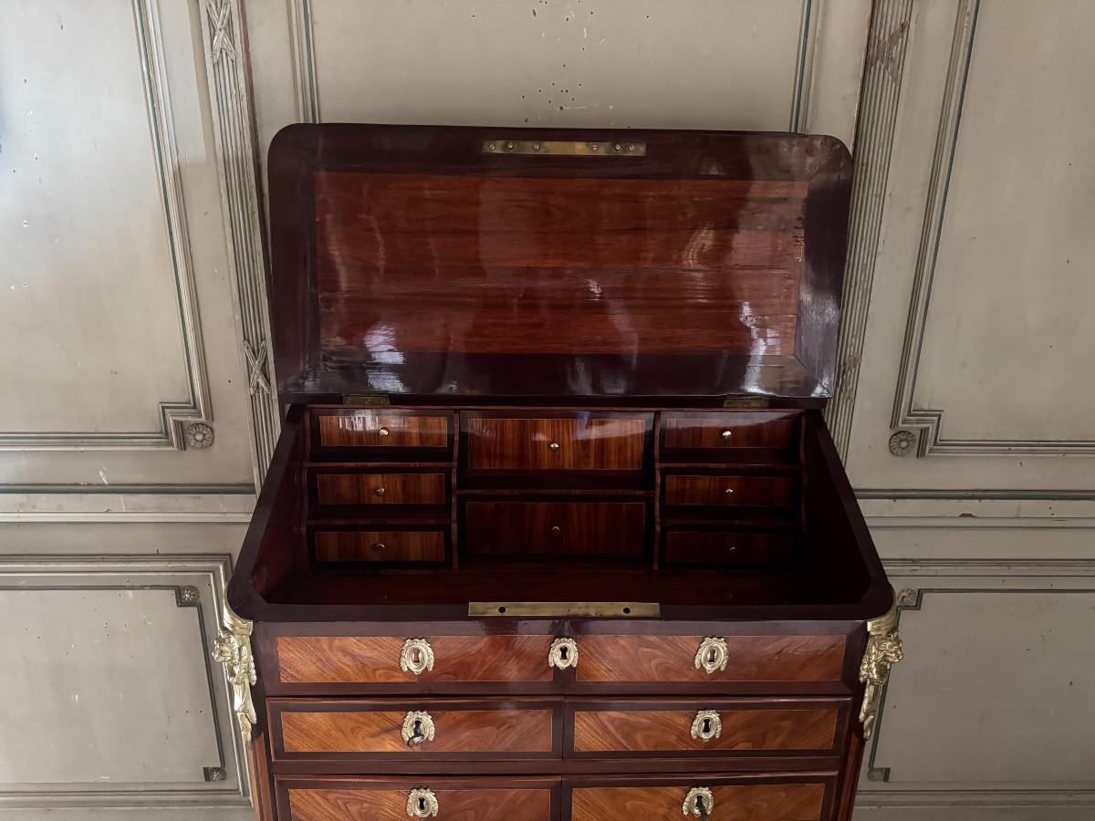 Gabinete notarial Luis XV en chapa de madera, estampado con Nicolas Petit Siglo XVIII Madera en venta