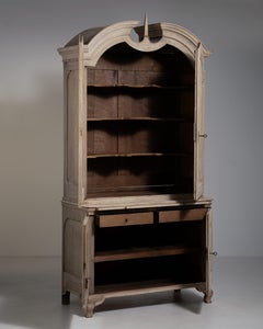 Louis XV Oak Cabinet, Early 19th Century, Rococo Design, France