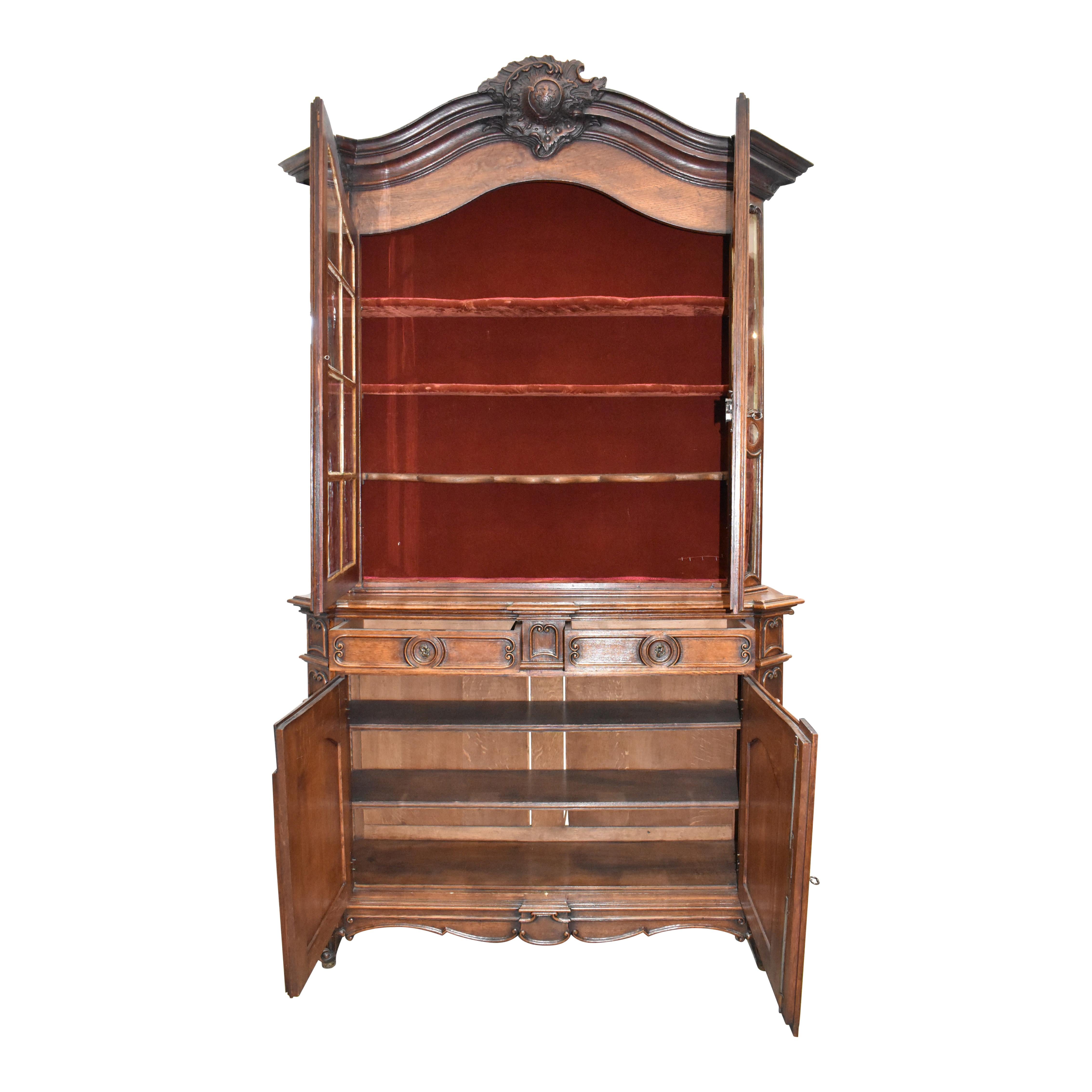 Belgian Louis XV Oak Display Cabinet, circa 1780 For Sale