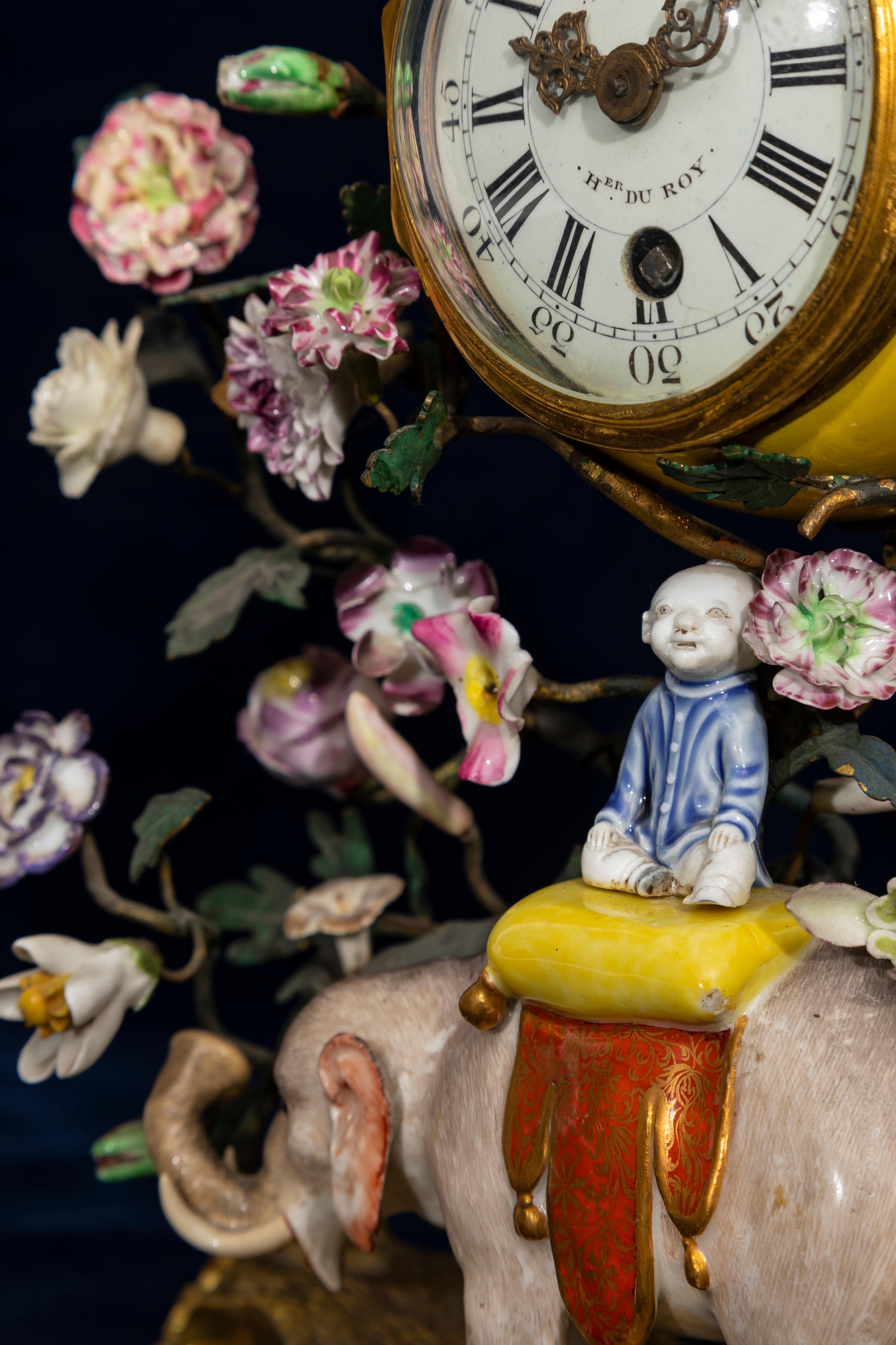 Louis XV Ormolu Mntd. Meissen Porcelain Chinoiserie Elephant Clock w/ Snail For Sale 7