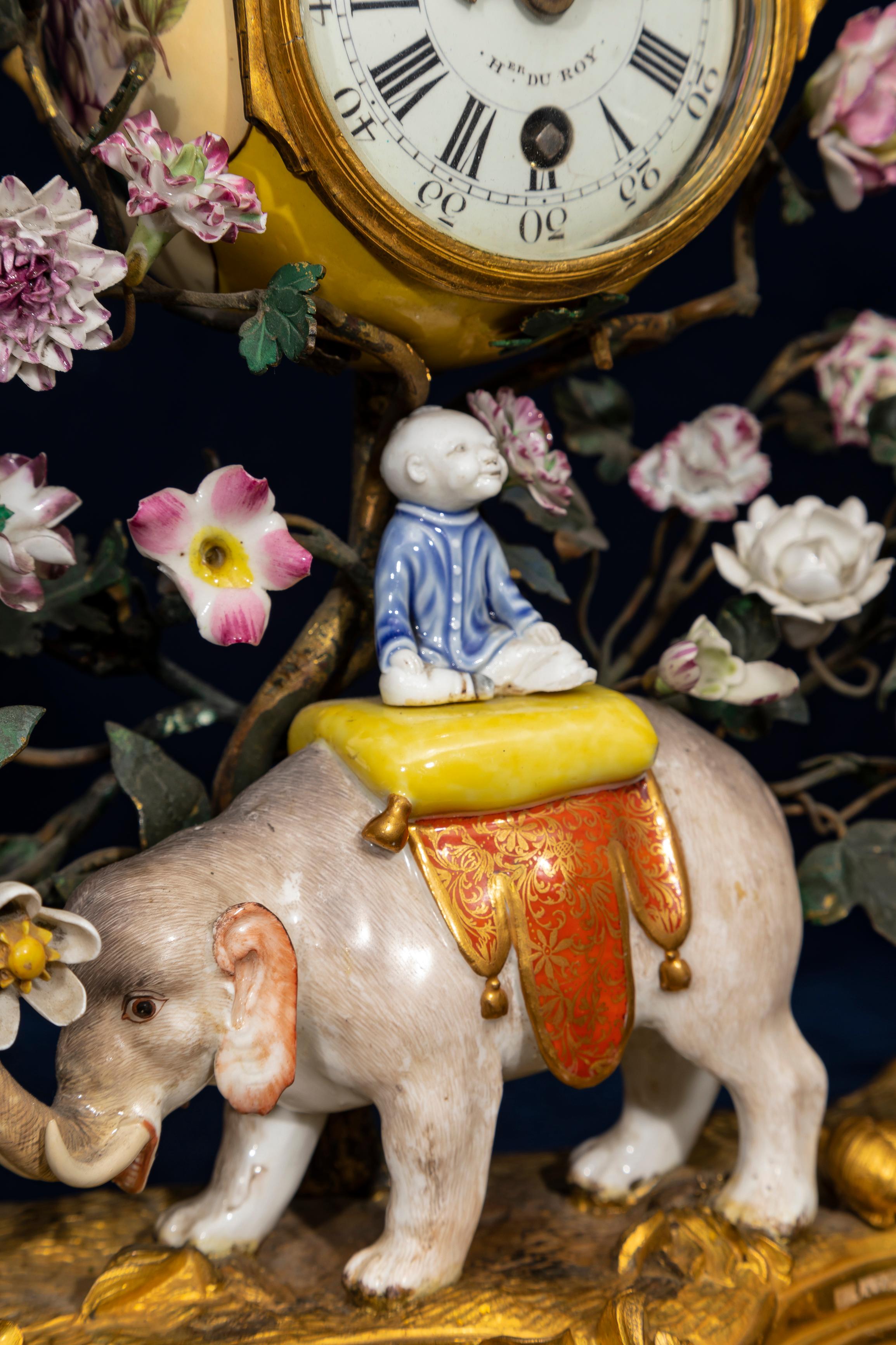 Louis XV Ormolu Mntd. Meissen Porcelain Chinoiserie Elephant Clock w/ Snail For Sale 10