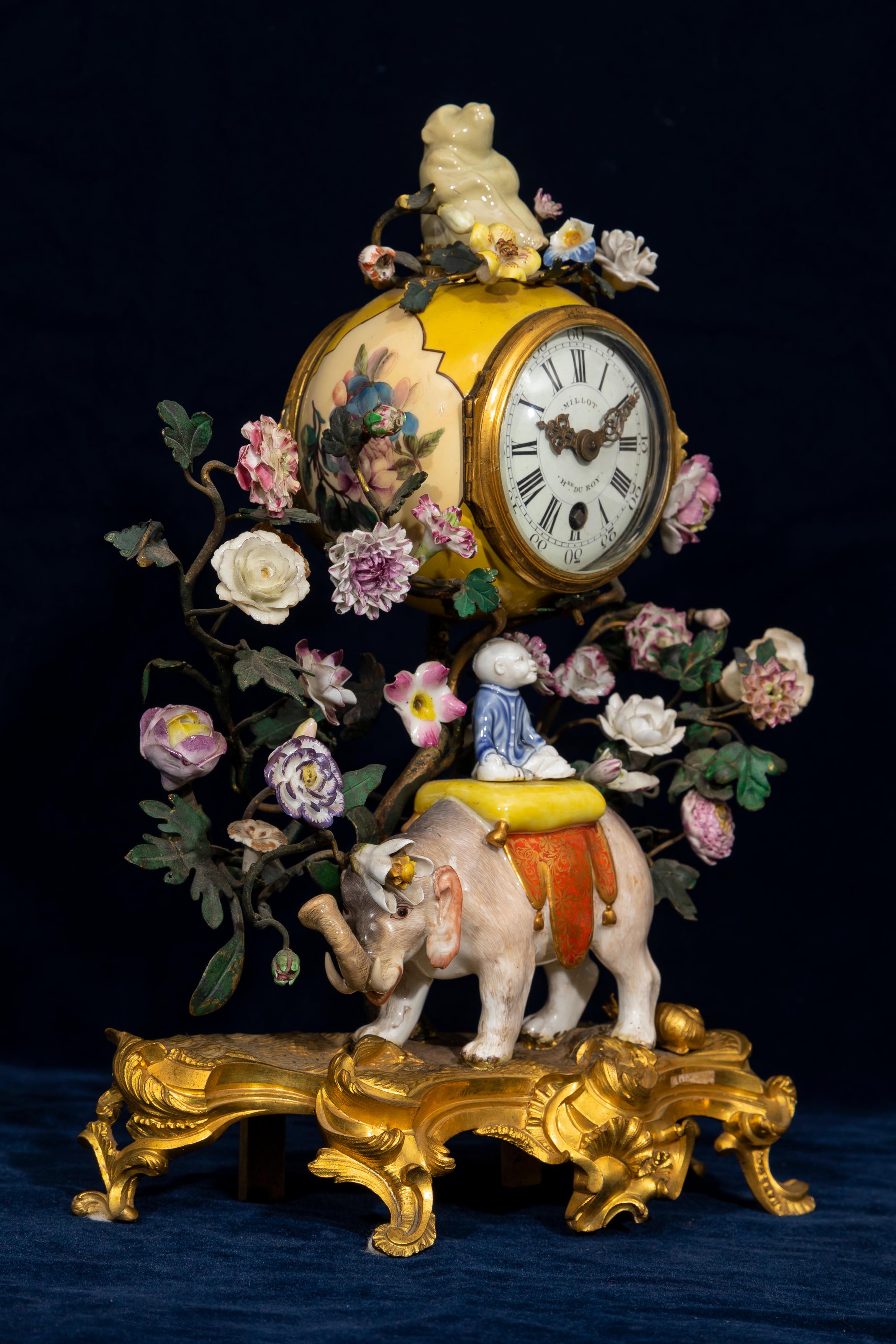 Louis XV Ormolu Mntd. Meissen Porcelain Chinoiserie Elephant Clock w/ Snail In Good Condition For Sale In New York, NY