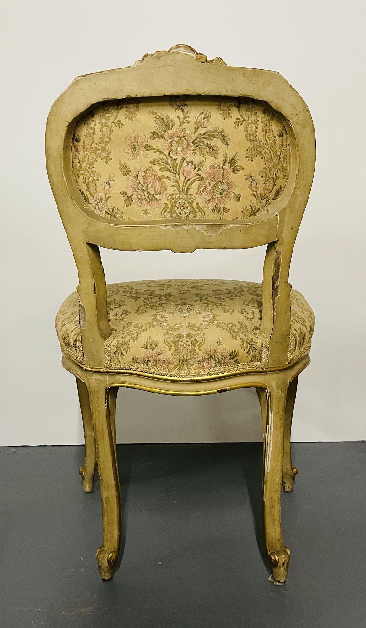 Louis XV Painted Livingroom Suite, Settee, 4 Side Chairs, Center Table, Pedestal For Sale 12