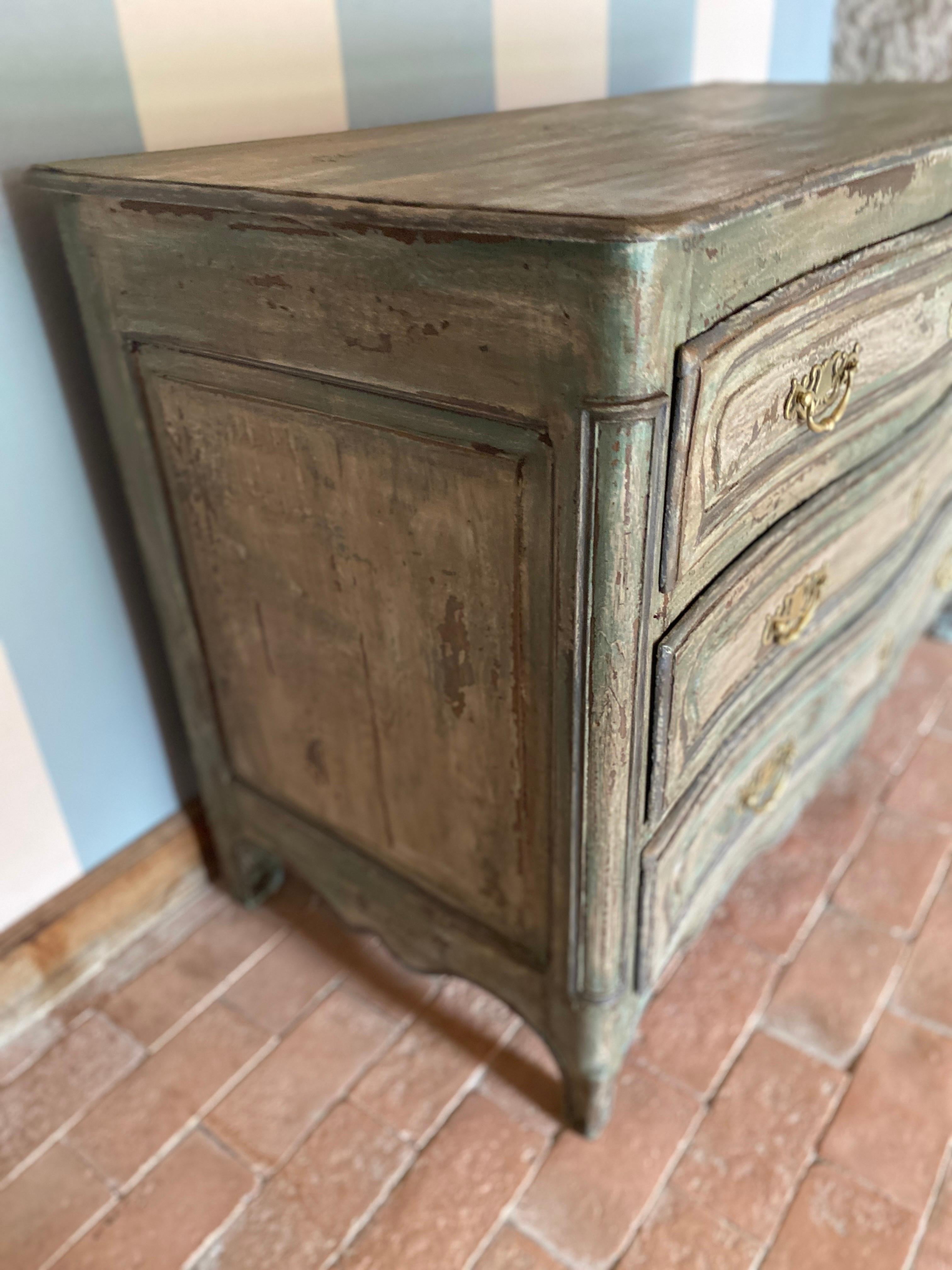 very pretty galbee galbee patinated Louis XV chest of drawers dating from the 18th century beautiful polychromy