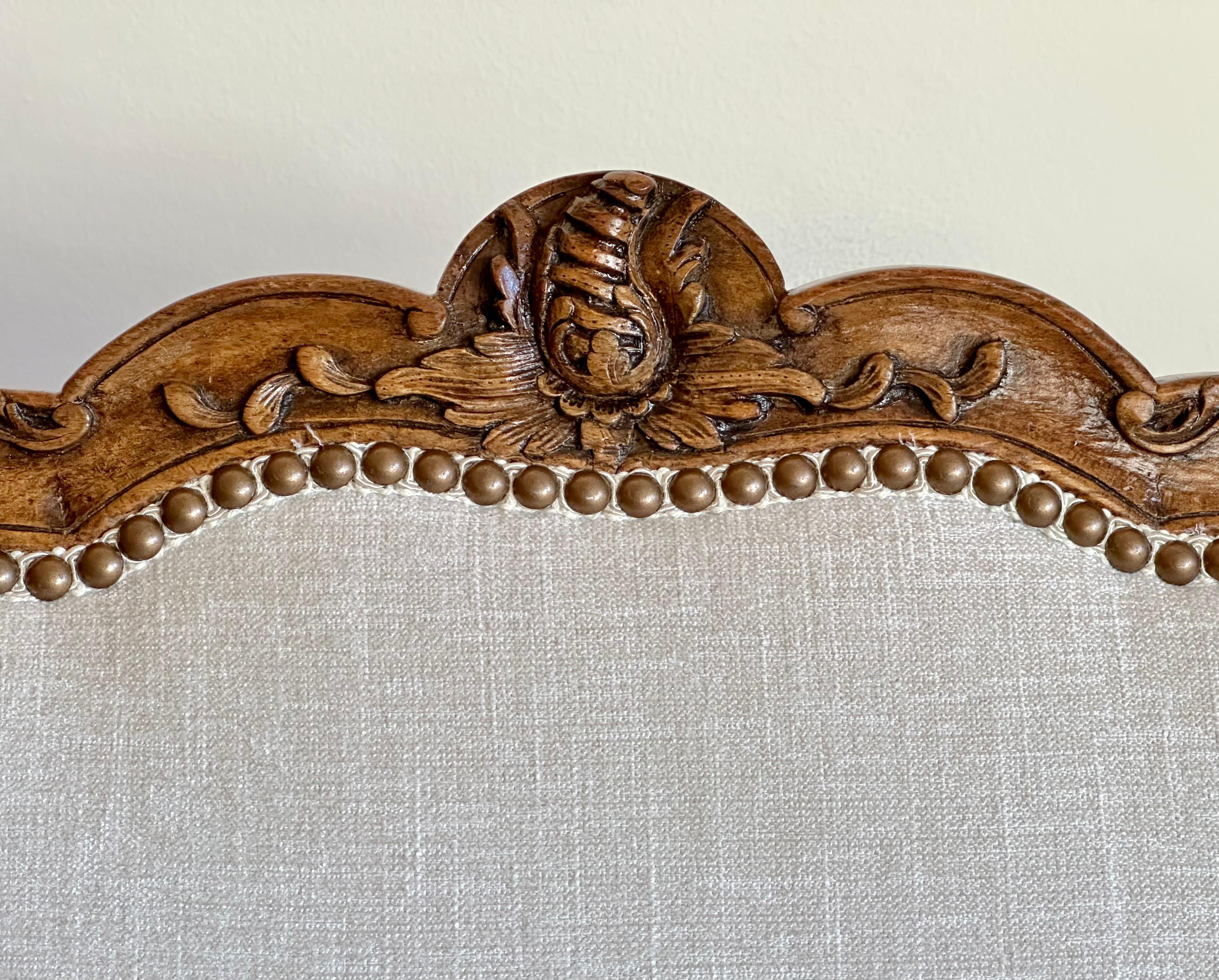 Fauteuil d'époque Louis XV en vente 2