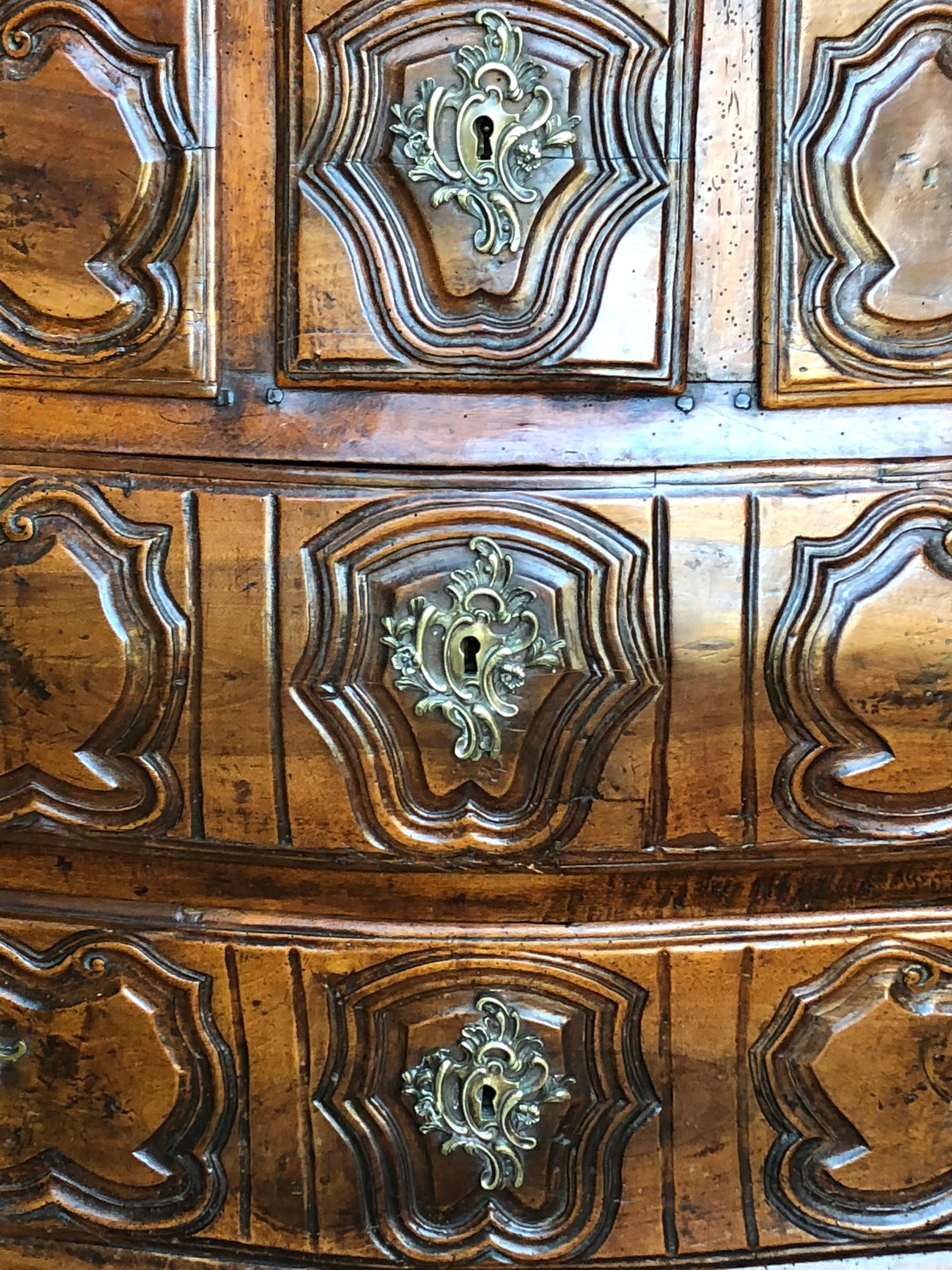 Louis XV Period Commode, in Walnut, circa 1750 8