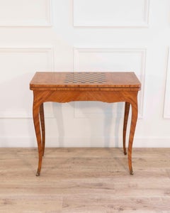 Mesa de juego de época Luis XV en marquetería de palisandro, Francia, S. XVIII