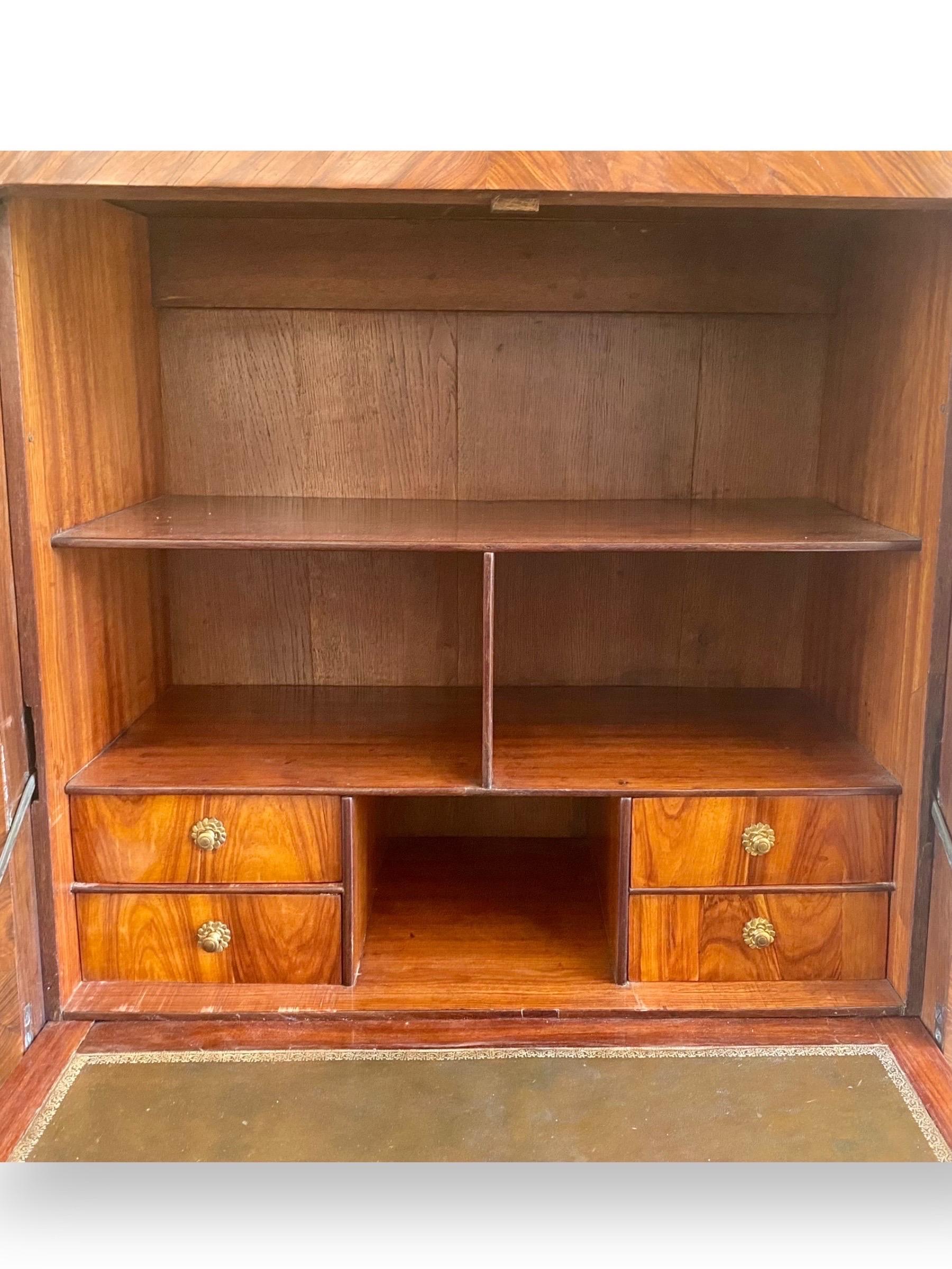 Louis XV period marquetry secretary from the mid-18th century For Sale 12