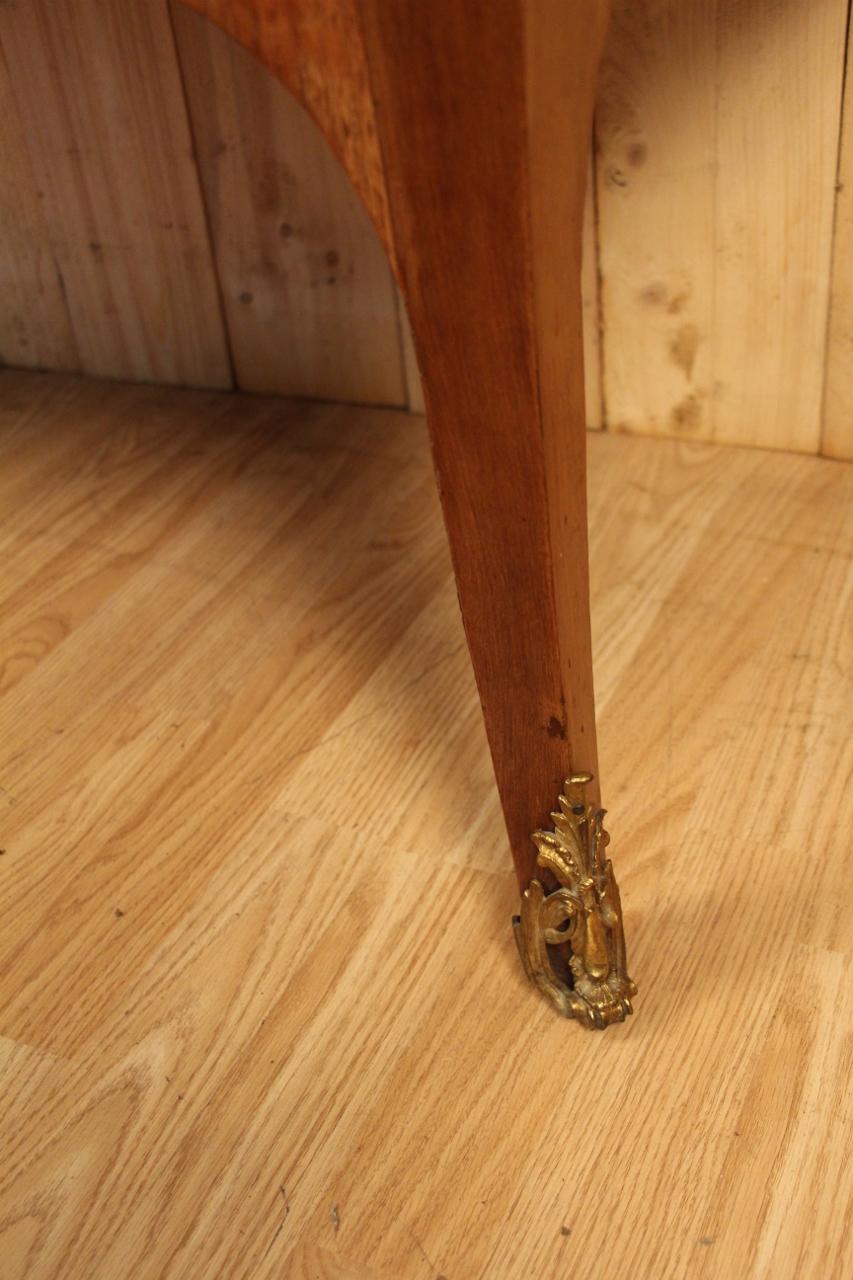 Commode Sauteuse d'epoca Luigi XV in vendita 1