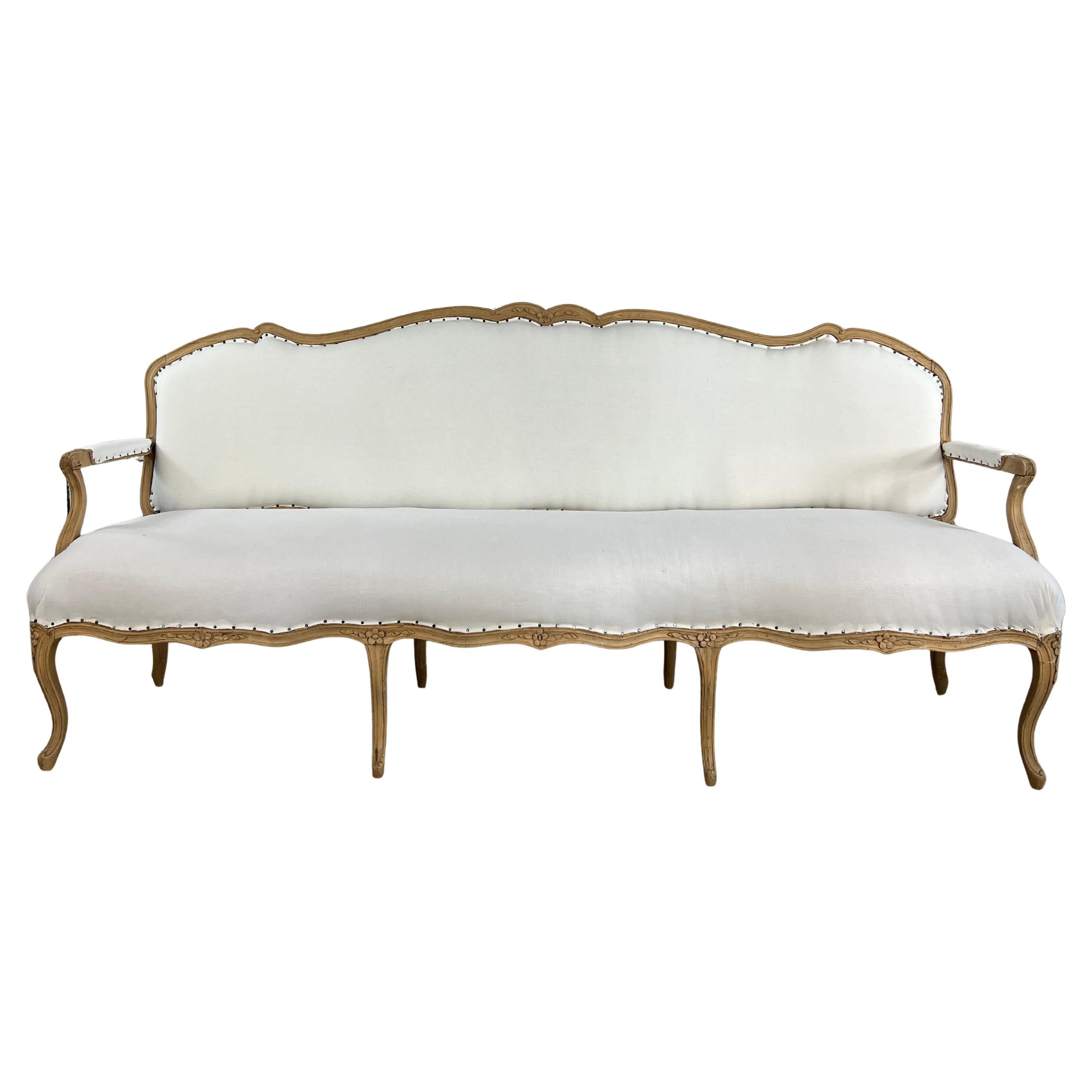 Divano d'epoca Luigi XV, 1750-1770 circa.