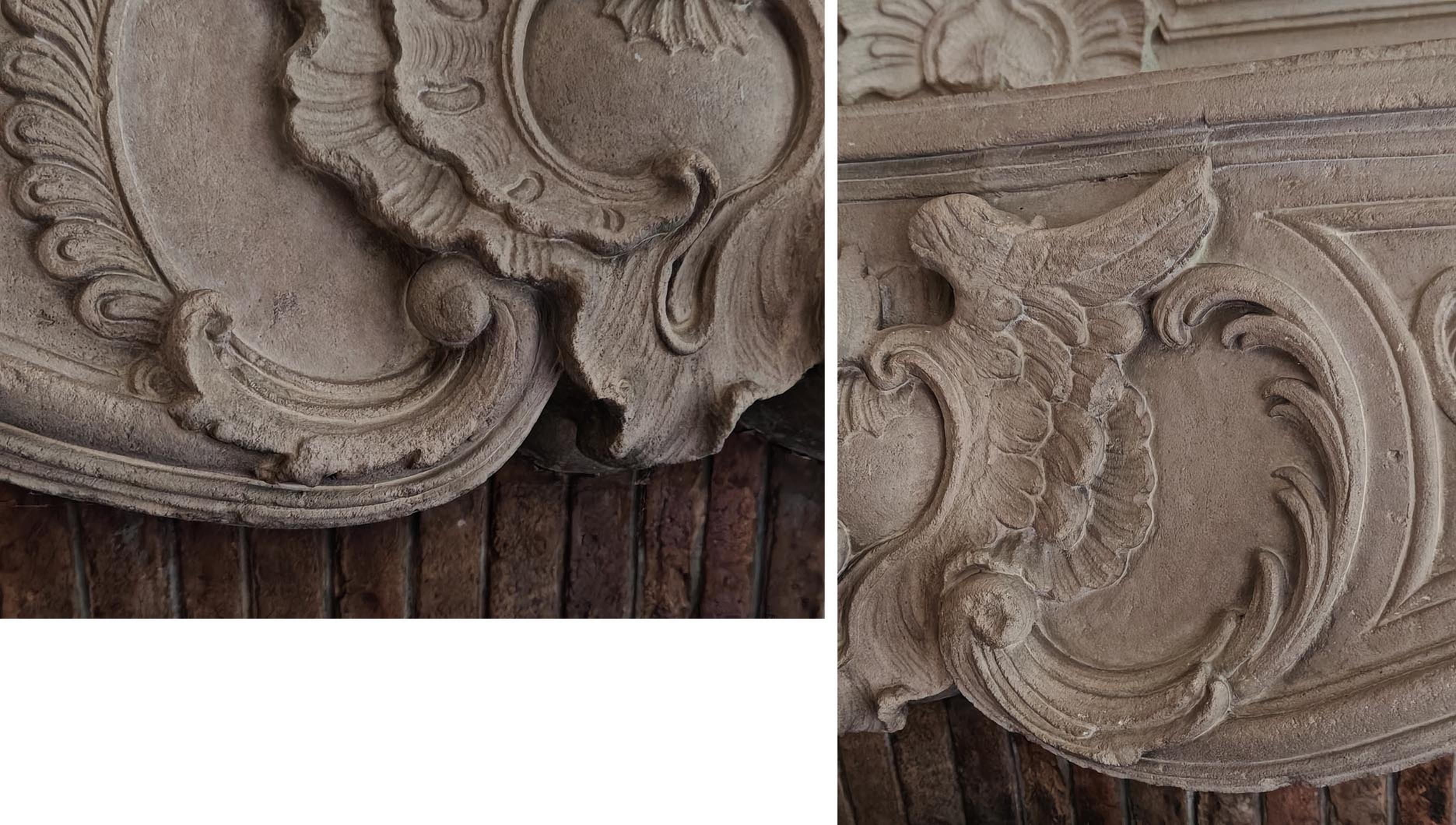Cheminée en pierre d'époque Louis XV avec trumeau sculpté en vente 5