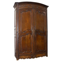 Louis XV Provençal wardrobe in walnut wood - France - 18th century