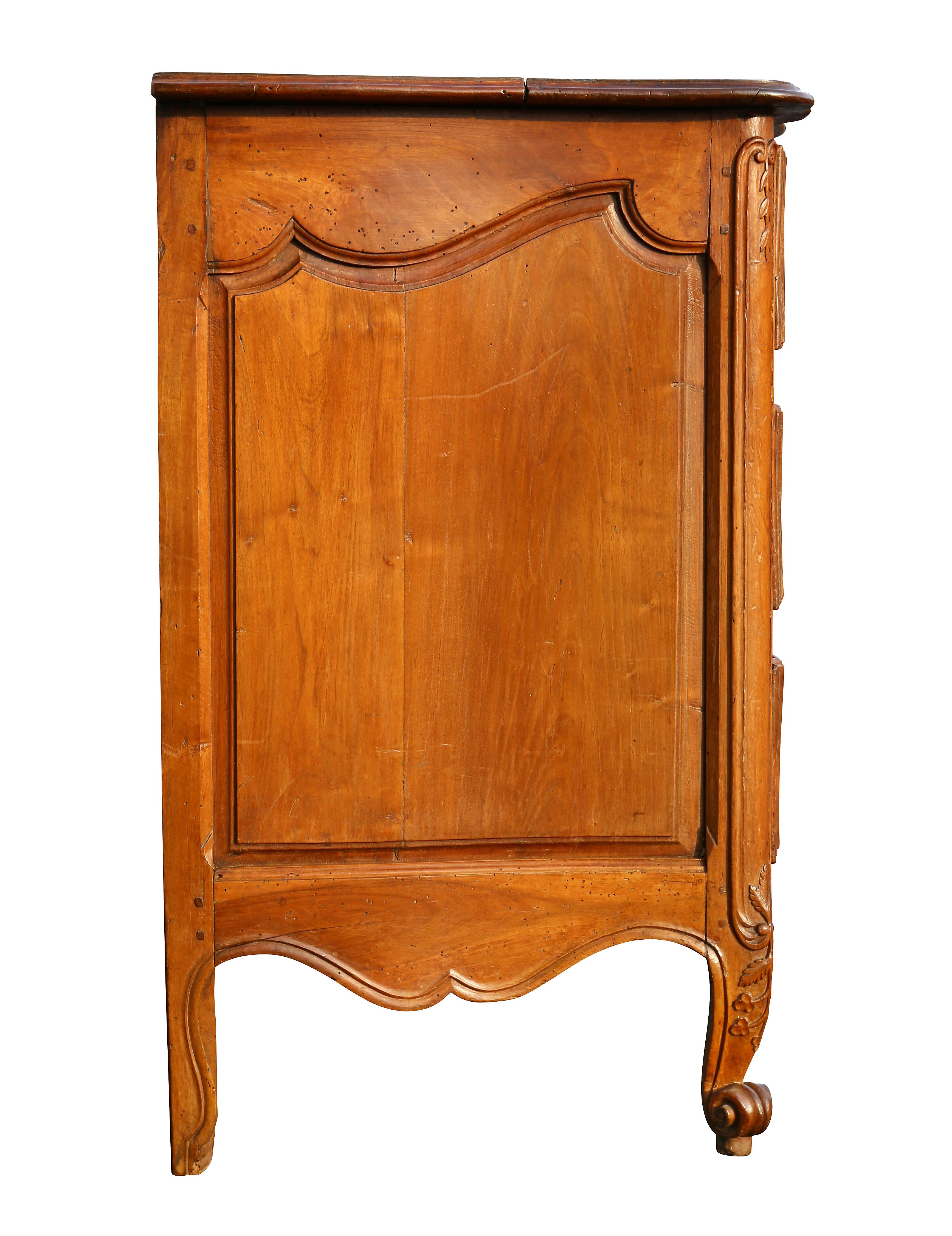 Louis XV Provincial Fruitwood Commode For Sale 4