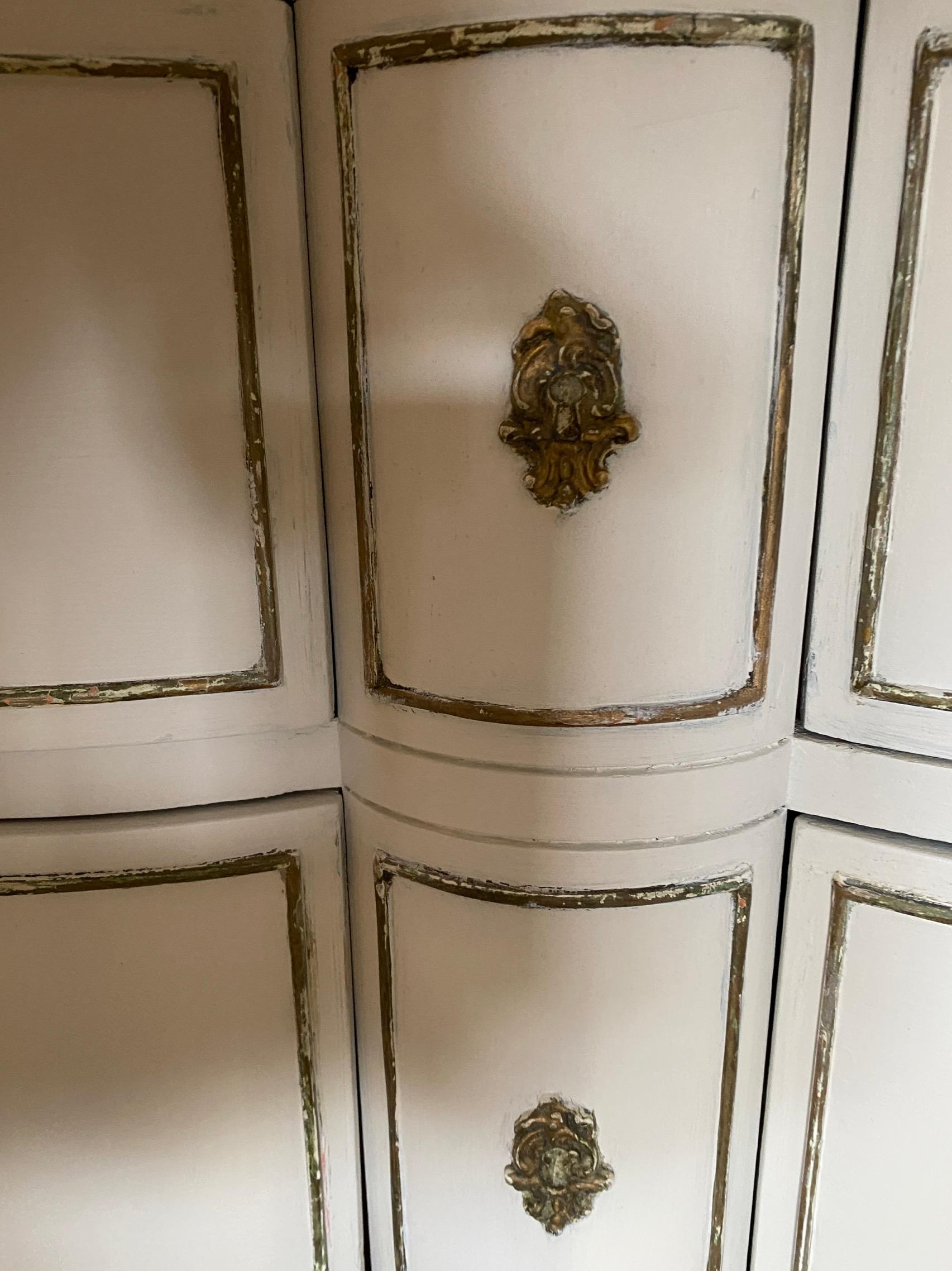 Louis XV Provincial Style Painted Dresser For Sale 3