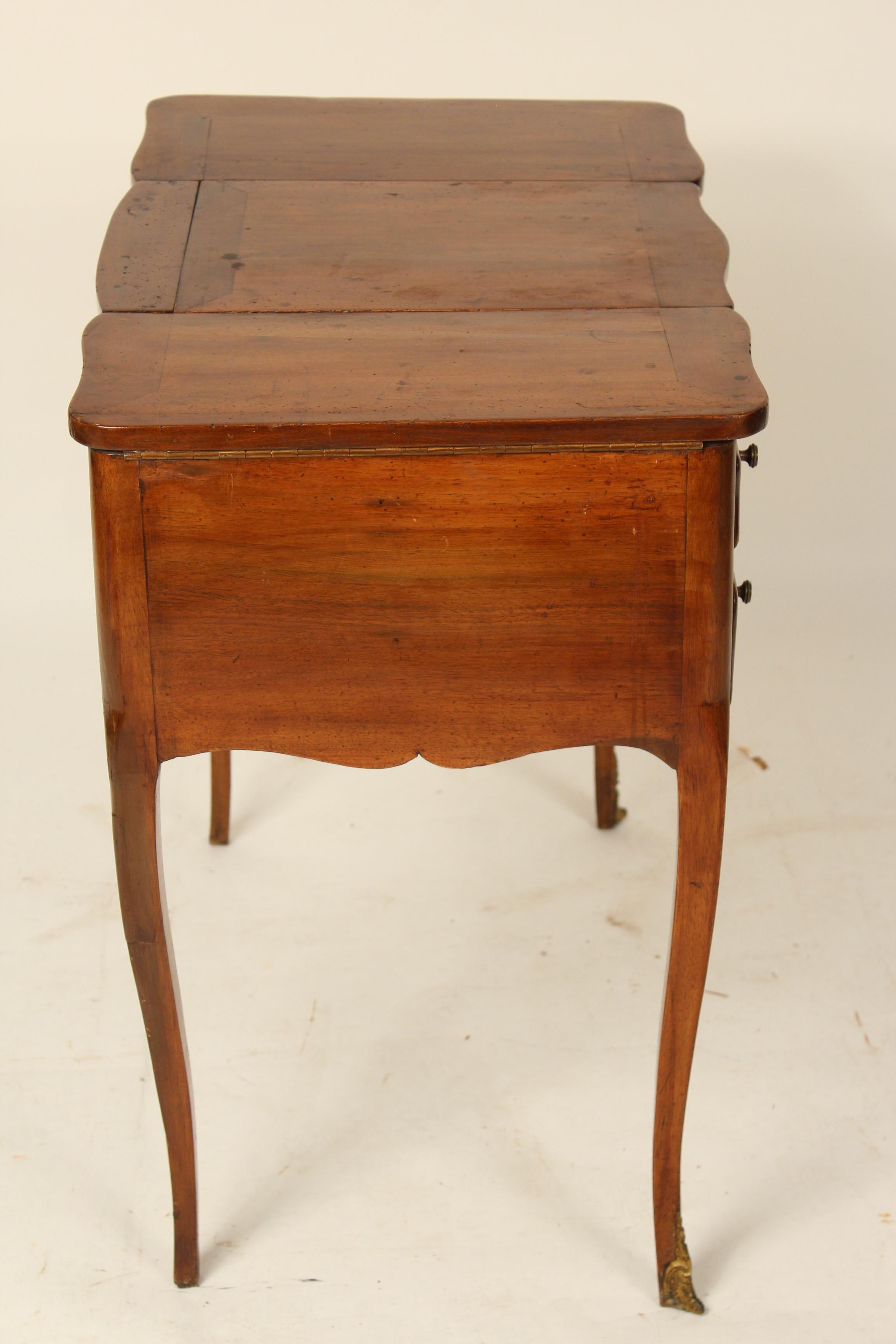 18th Century Louis XV Provincial Walnut Poudre / Occasional Table