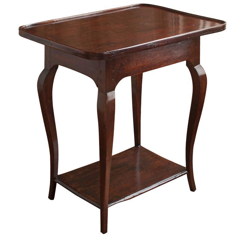 Louis XV Provincial Walnut Table In Good Condition In New York, NY