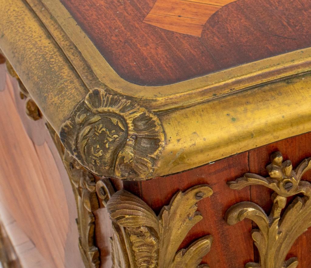 Louis XV Revival Parquetry Vanity or Coiffeuse In Good Condition For Sale In New York, NY