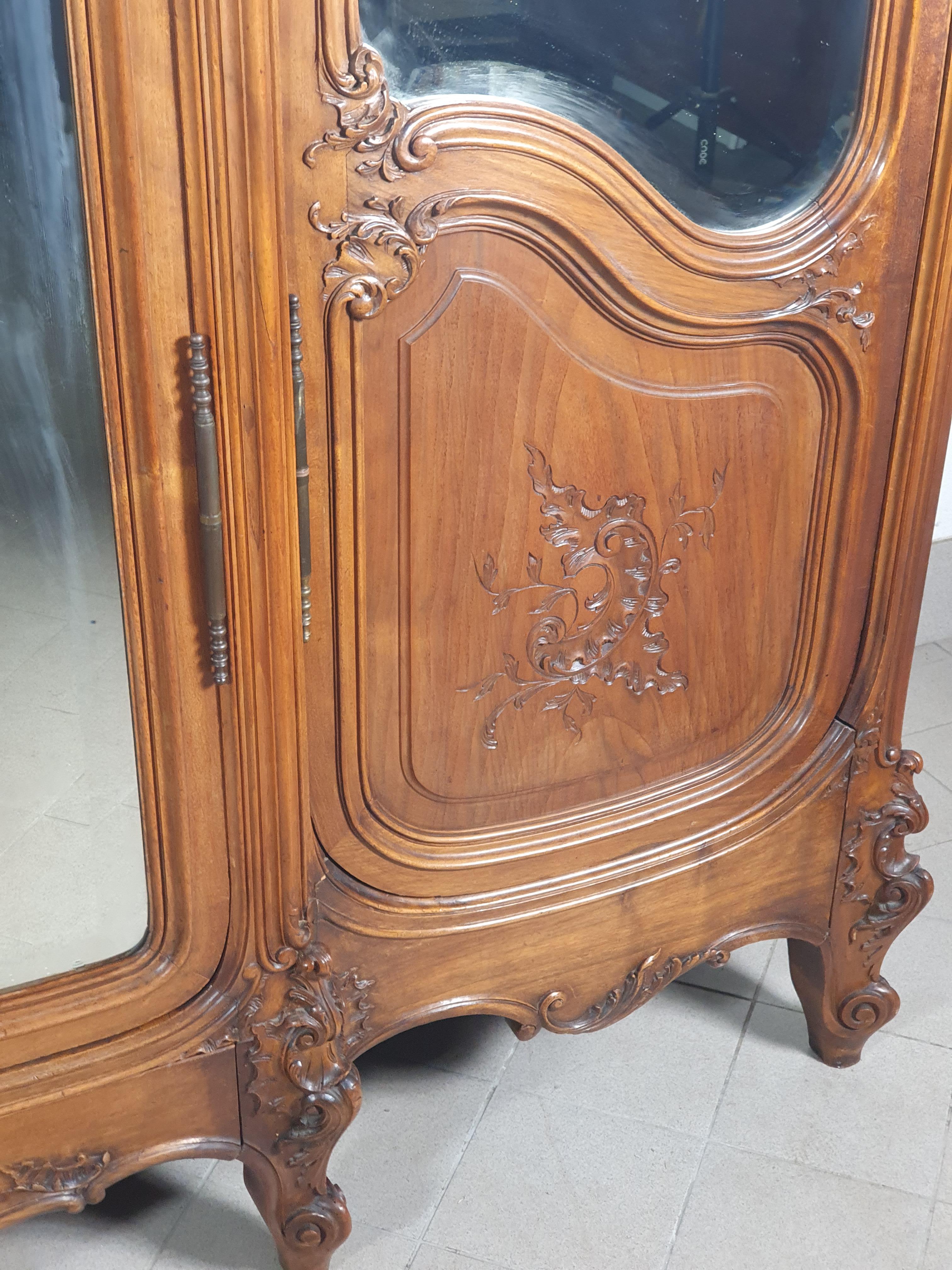 Louis XV Rocaille Bedroom Furniture For Sale 1