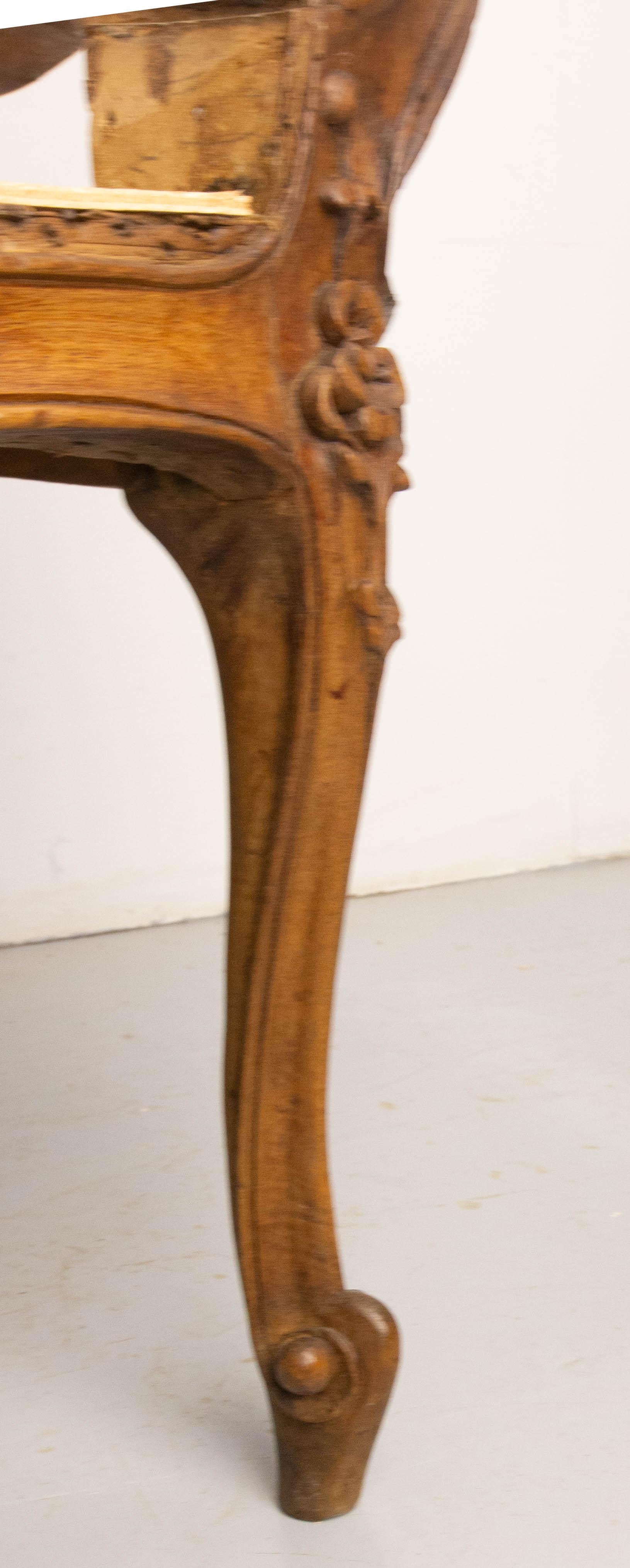 Divano aperto in legno di noce in stile Roccocò Revival Louis XV con imbottitura a canne o a cuscini, Francia, XIX sec. in vendita 3