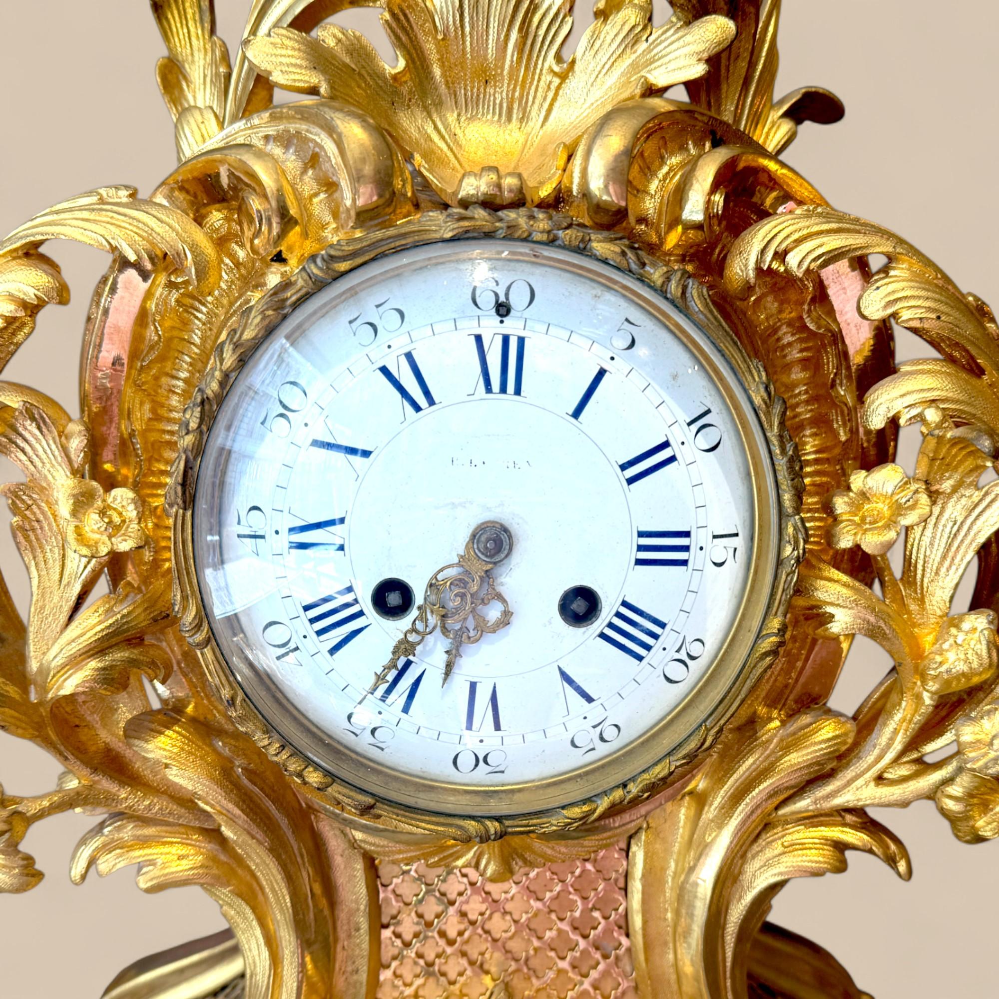 Louis XV Rococo Gilt Bronze Mantel Garniture, 19th Century im Angebot 3