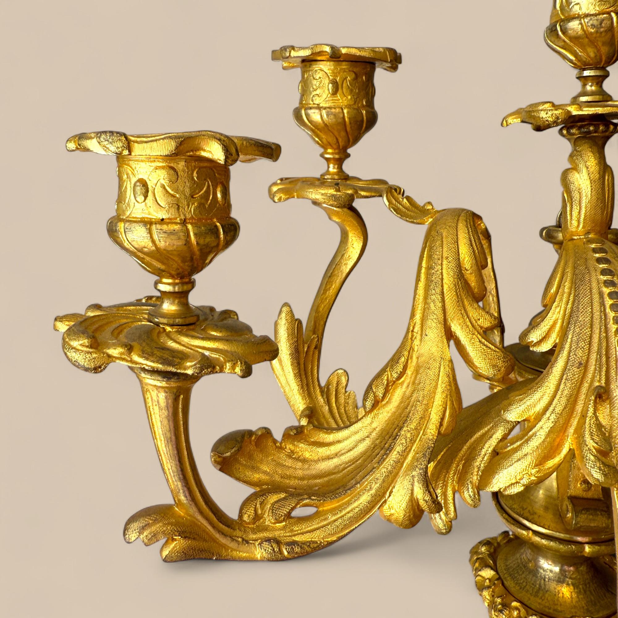 Louis XV Rococo Gilt Bronze Mantel Garniture, 19th Century im Angebot 7