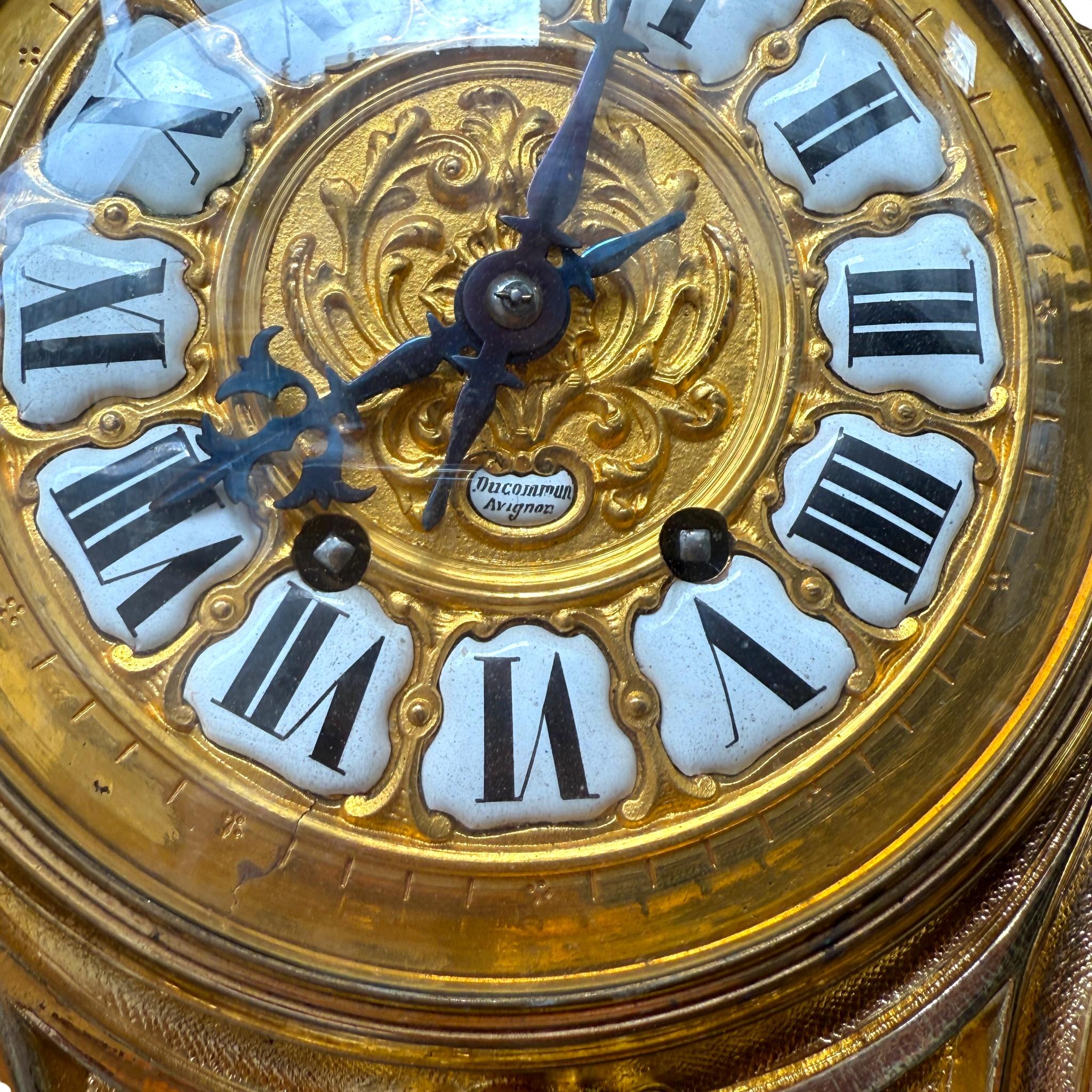 Guarnitura da camino in bronzo dorato Luigi XV, XIX secolo in vendita 2