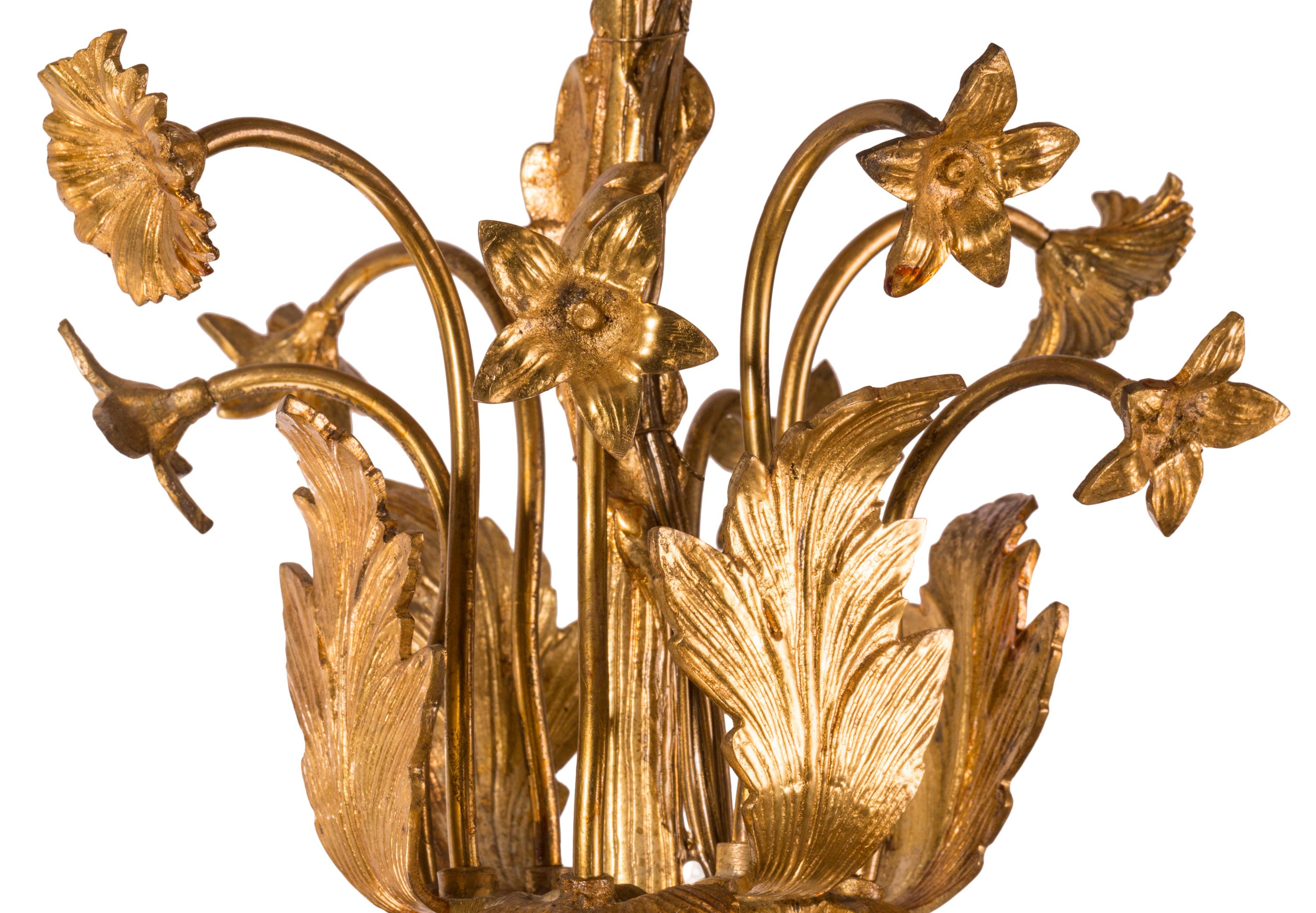 Rococo Revival Louis XV Rococo Style 16-Light Bronze Chandelier with Leaf and Flower Motifs For Sale