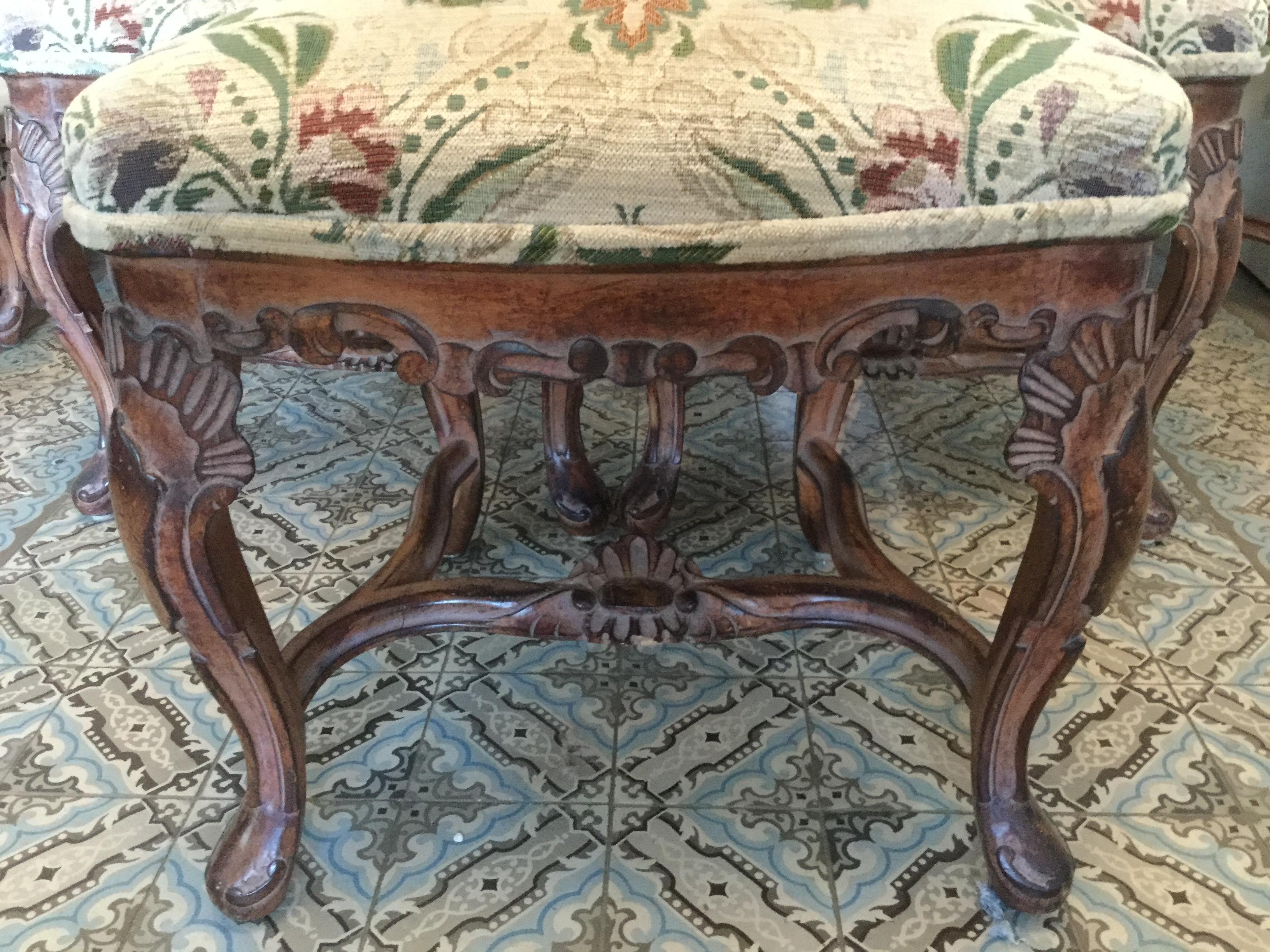 Late 20th Century Louis XV Rococo Style Set of Six Dinning Chairs For Sale