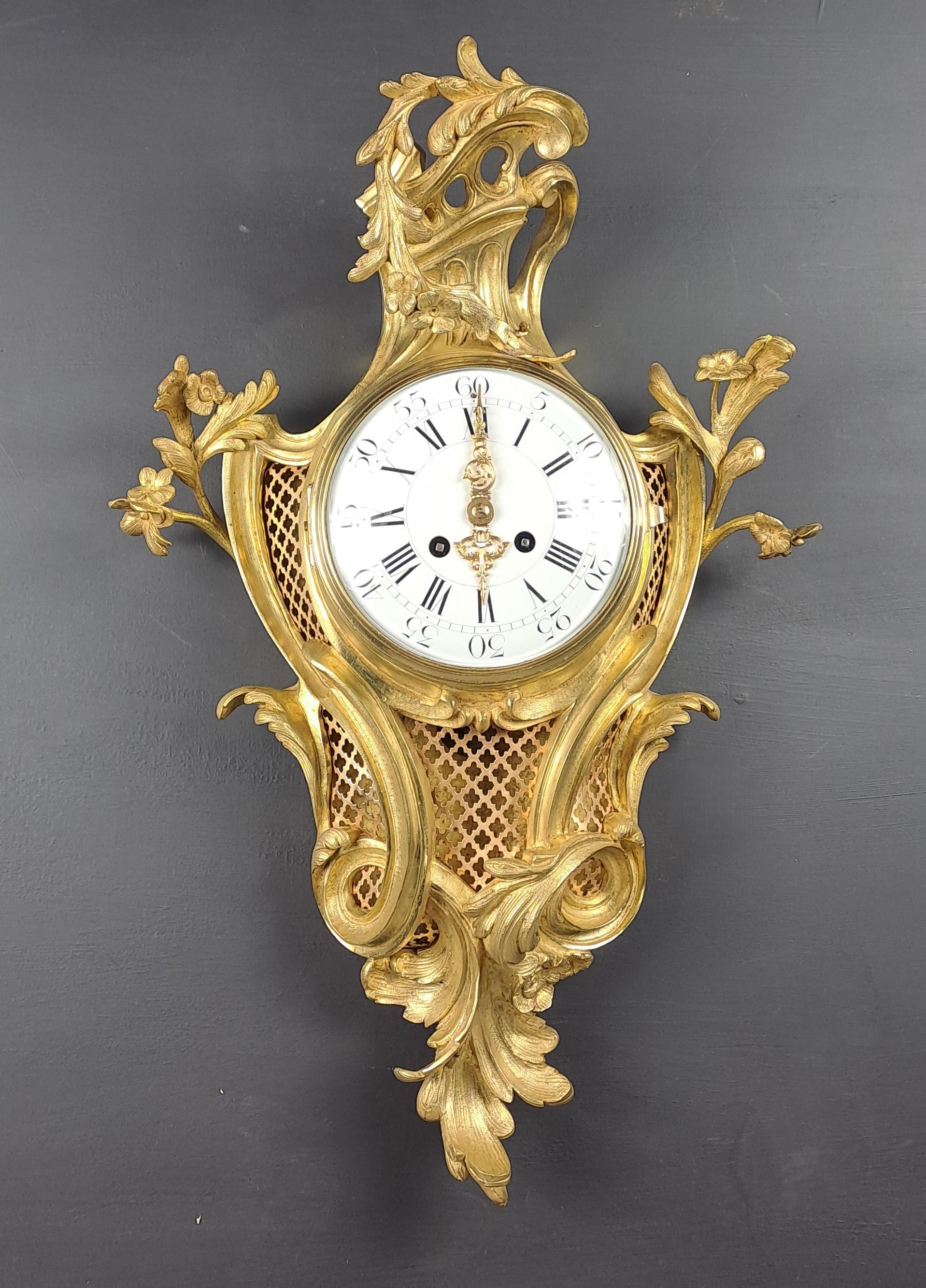 Louis XV Rococo Style Wall Clock In Gilt Bronze For Sale 5