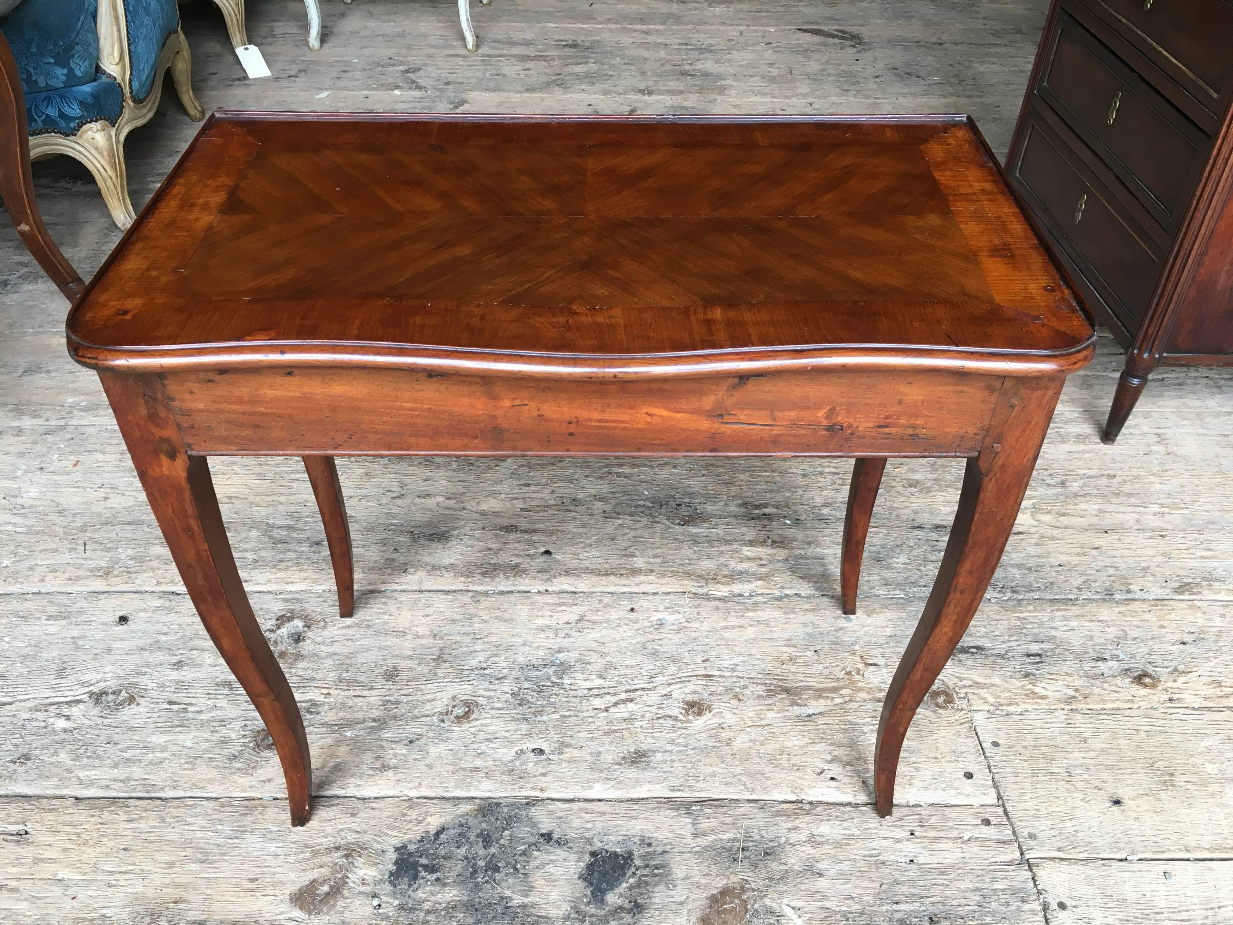 Louis XV Side Table, circa 1780 In Excellent Condition In Doylestown, PA