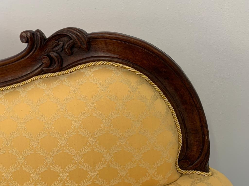 Italian Louis XV Solid Conversation Sofa For Sale