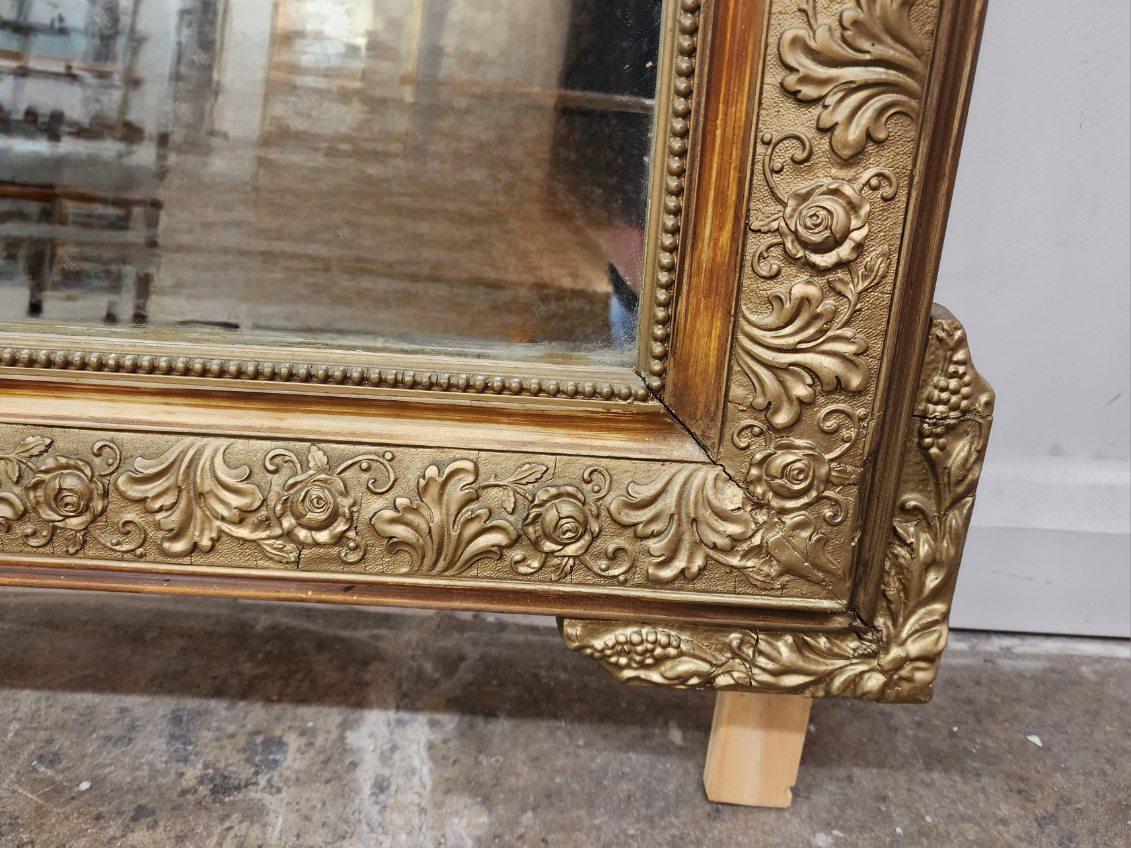 Louis XV Stye Gold Gilt Mirror  For Sale 1