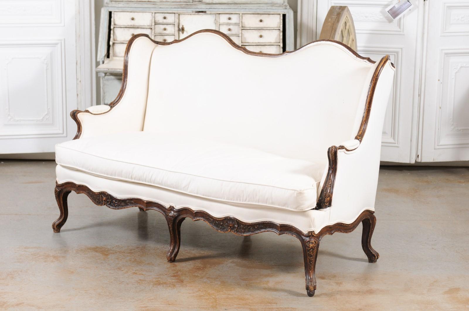 Louis XV Style 19th Century French Walnut Wingback Canapé with Cabriole Legs 13