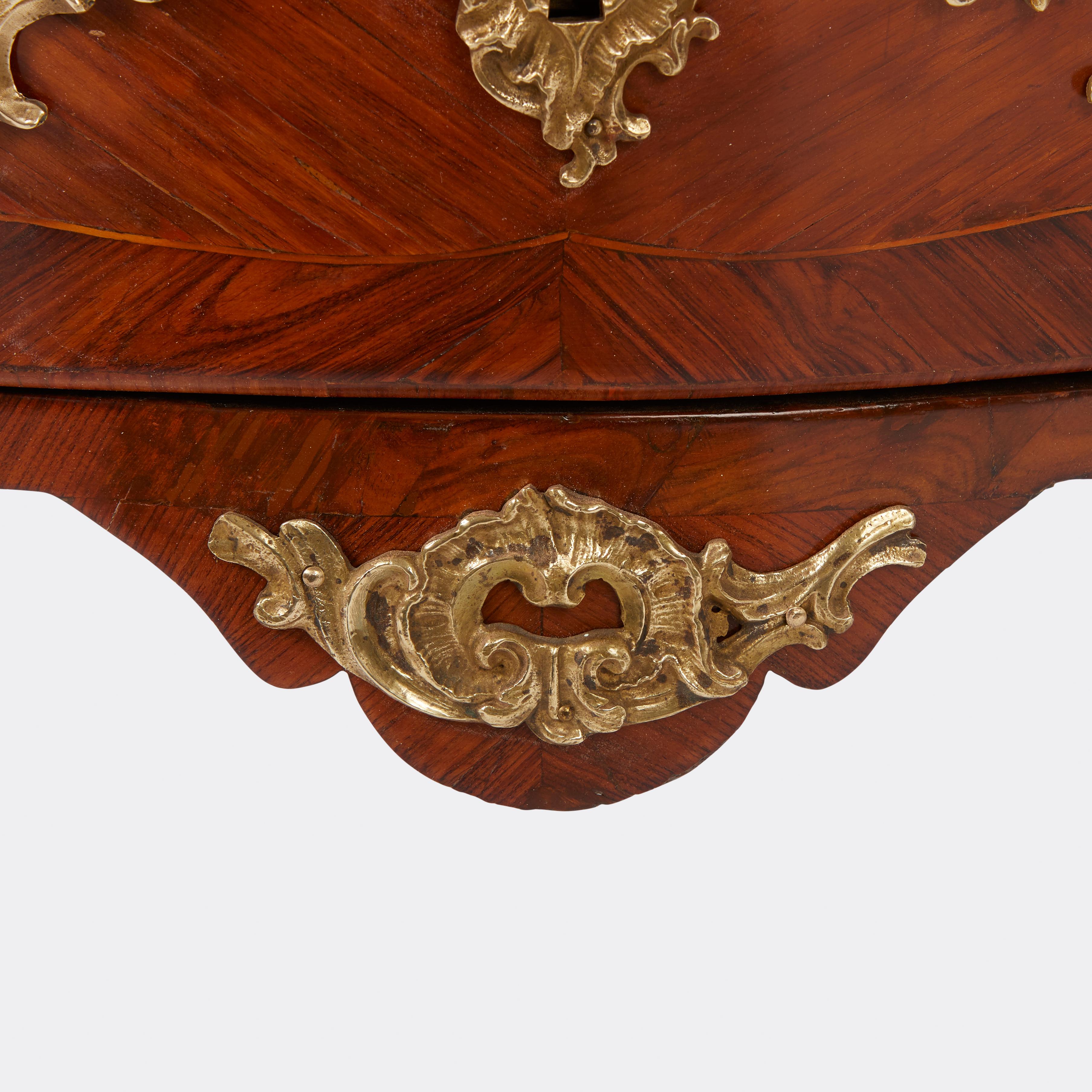 Louis XV Style 3 Drawer Commode In Good Condition For Sale In New York, NY