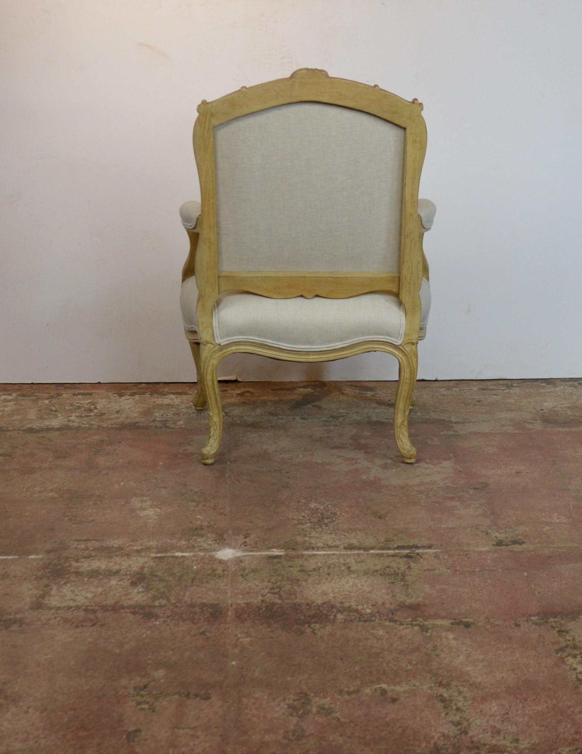 Louis XV Style Accent Chair 2