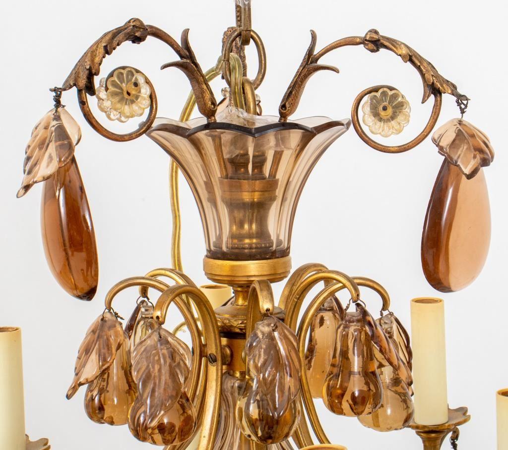 Louis XV Style Amber Glass 16 Light Chandelier In Good Condition For Sale In New York, NY