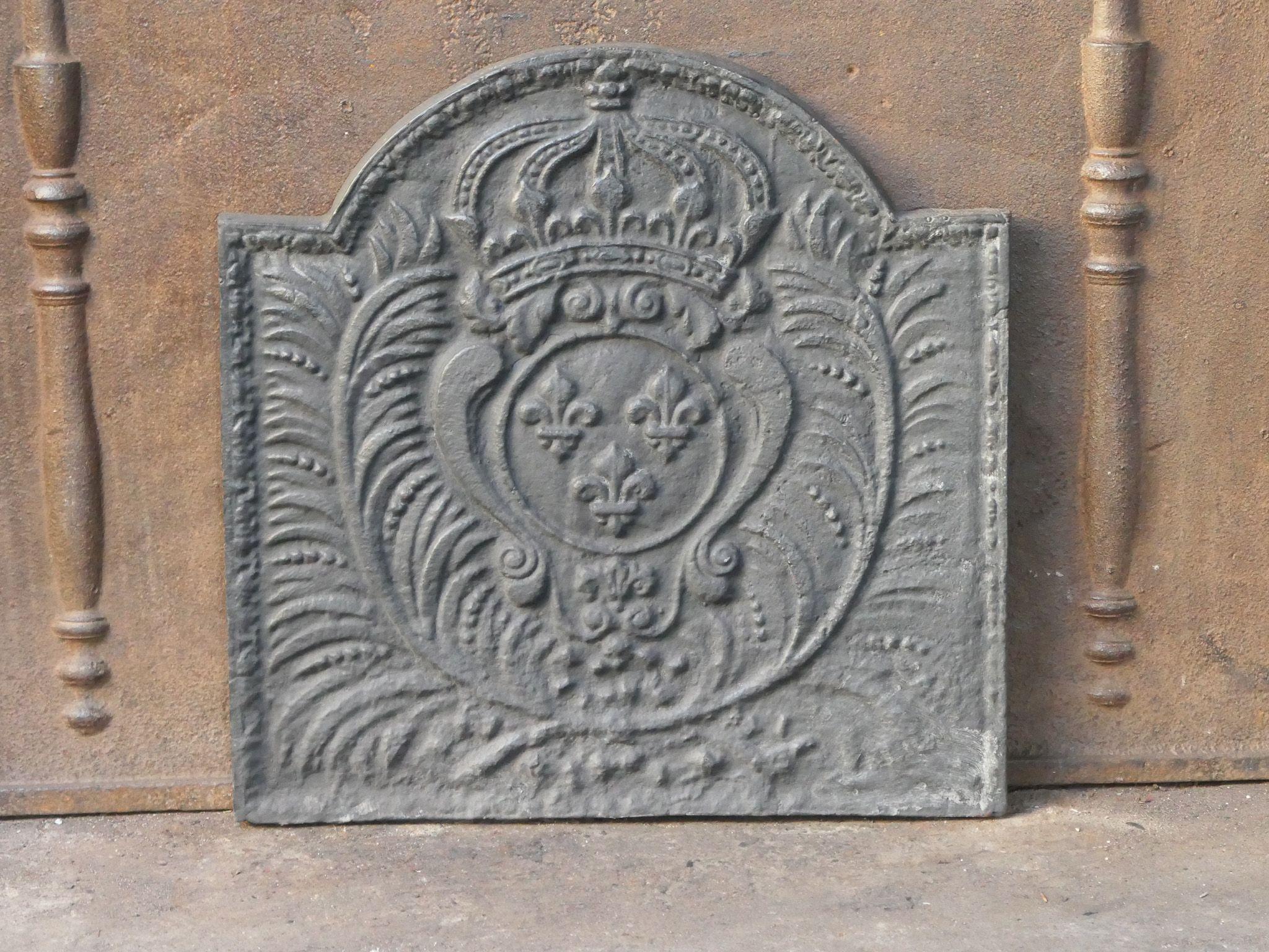 Moulage Plaque de cheminée / crédence arrière Arms of France de style Louis XV en vente