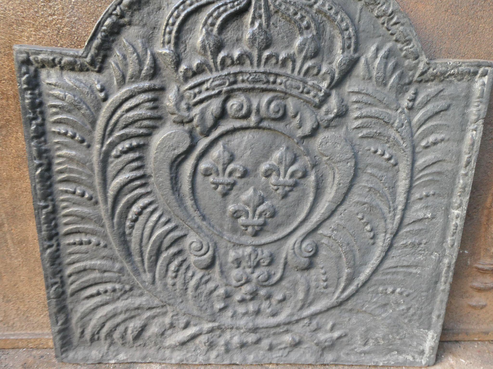 Fer Plaque de cheminée / crédence arrière Arms of France de style Louis XV en vente