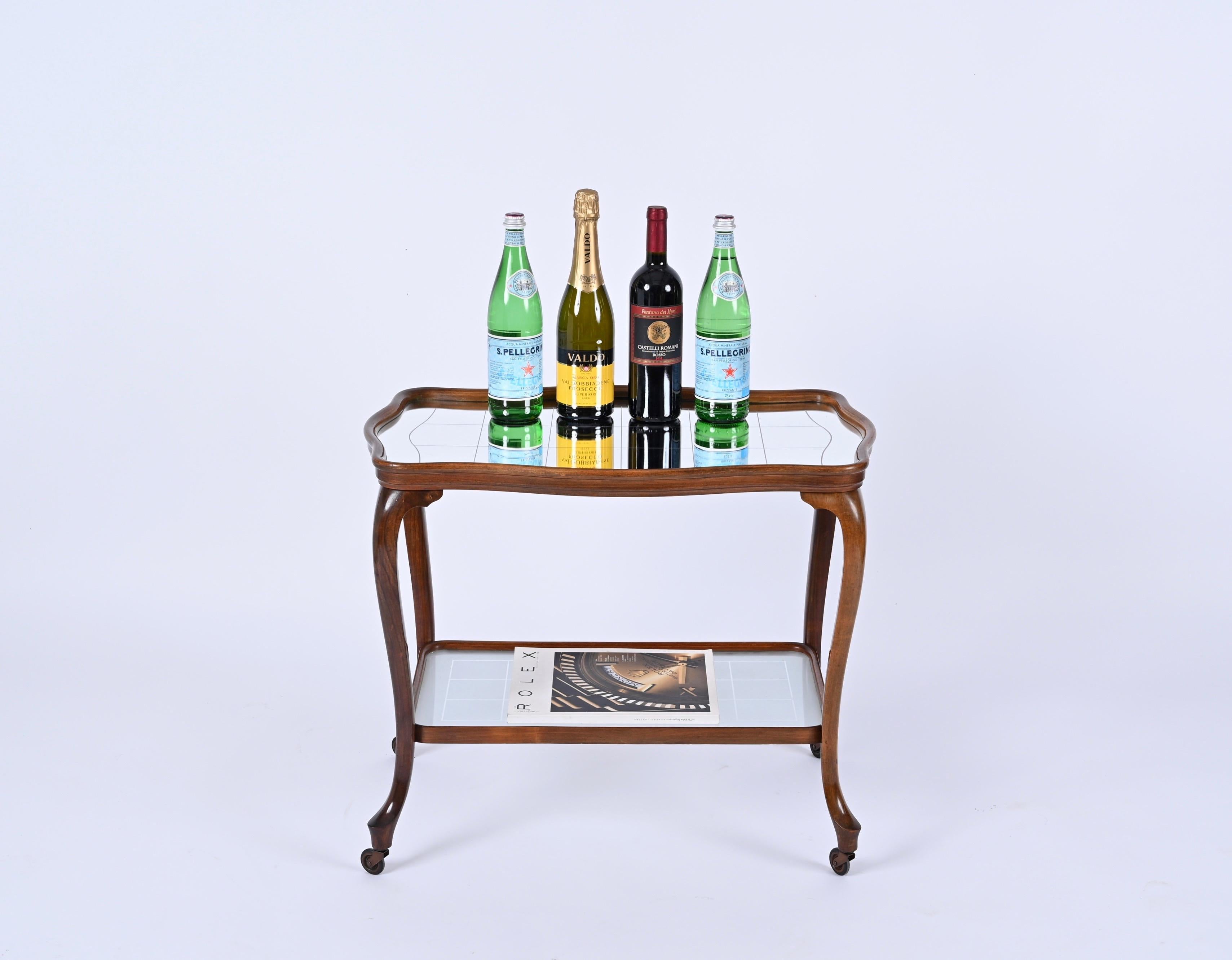 Louis XV Style Bar Cart in Oak with Mirror Top and Glass, Italy 1930s For Sale 6