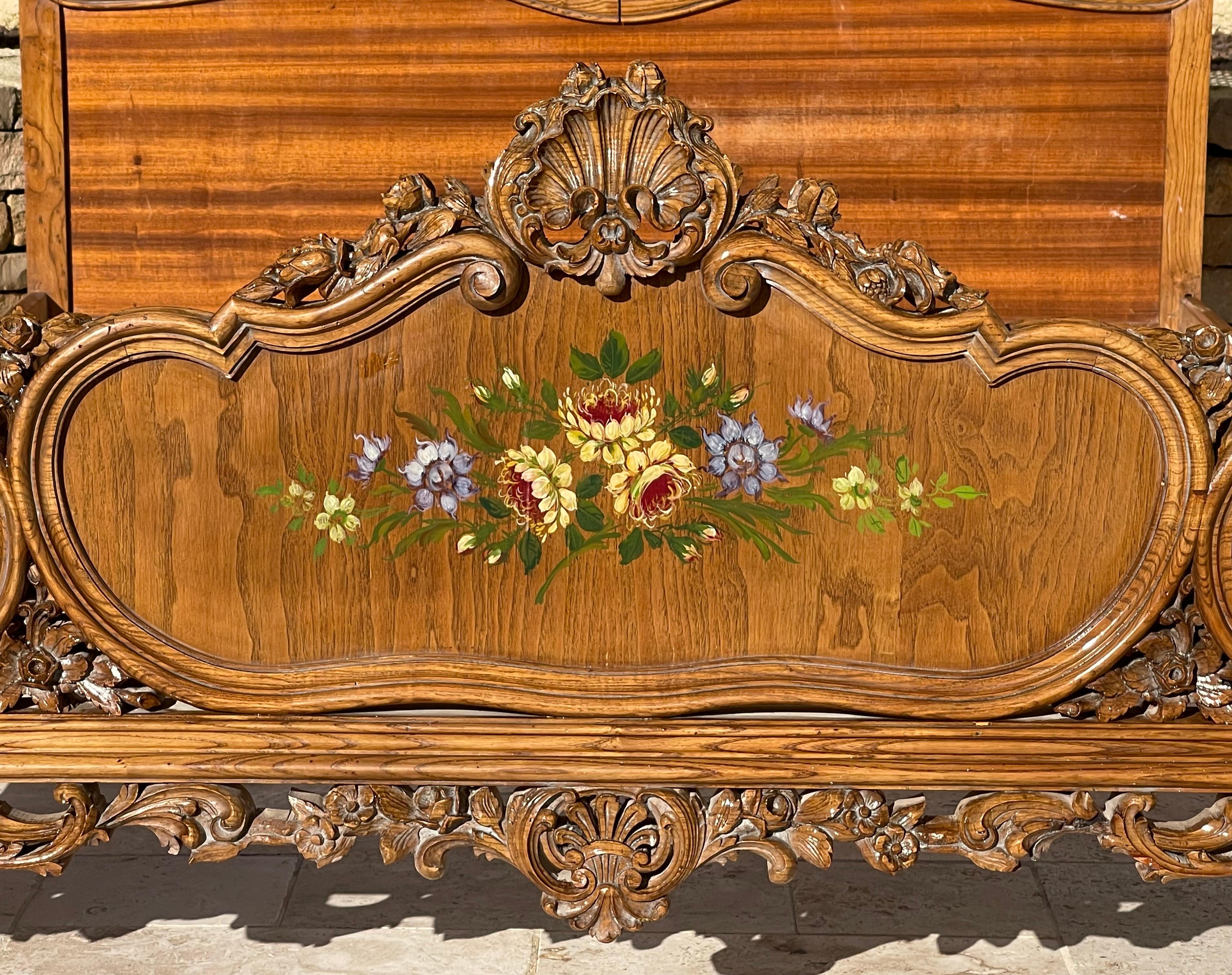 Lit de style Louis XV en vente 5